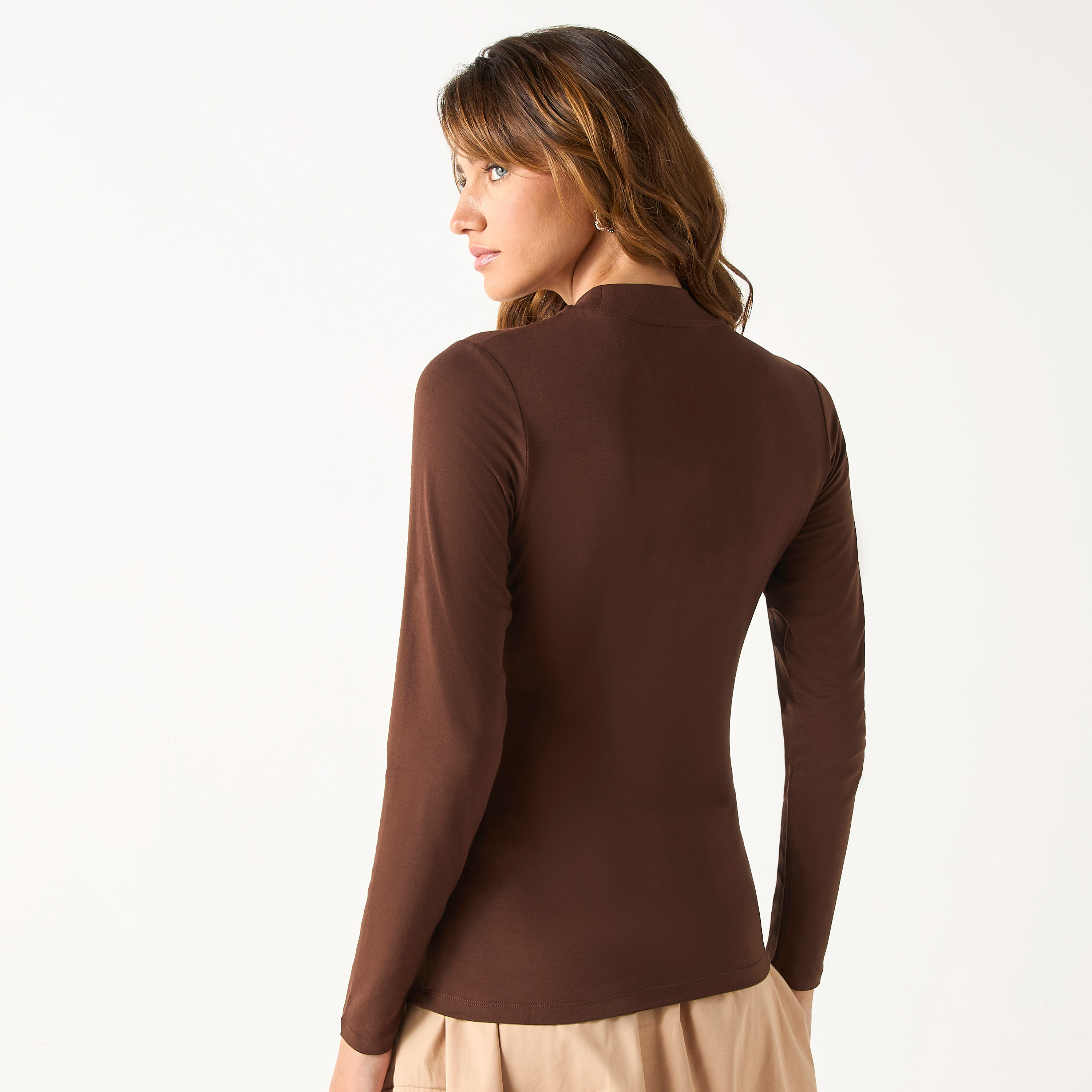 تيشيرت بياقة عالية وأكمام طويلة-women-clothing-tshirts-image-7