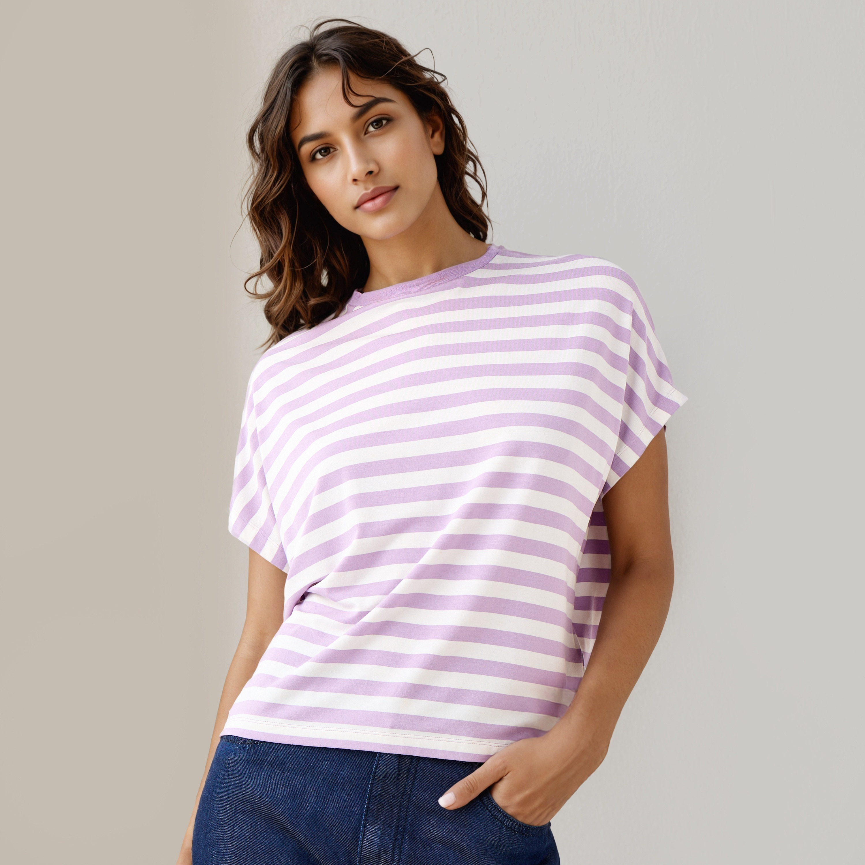تيشيرت فيسكوز مقلم بياقة ضيقة-women-clothing-tshirts-image-1