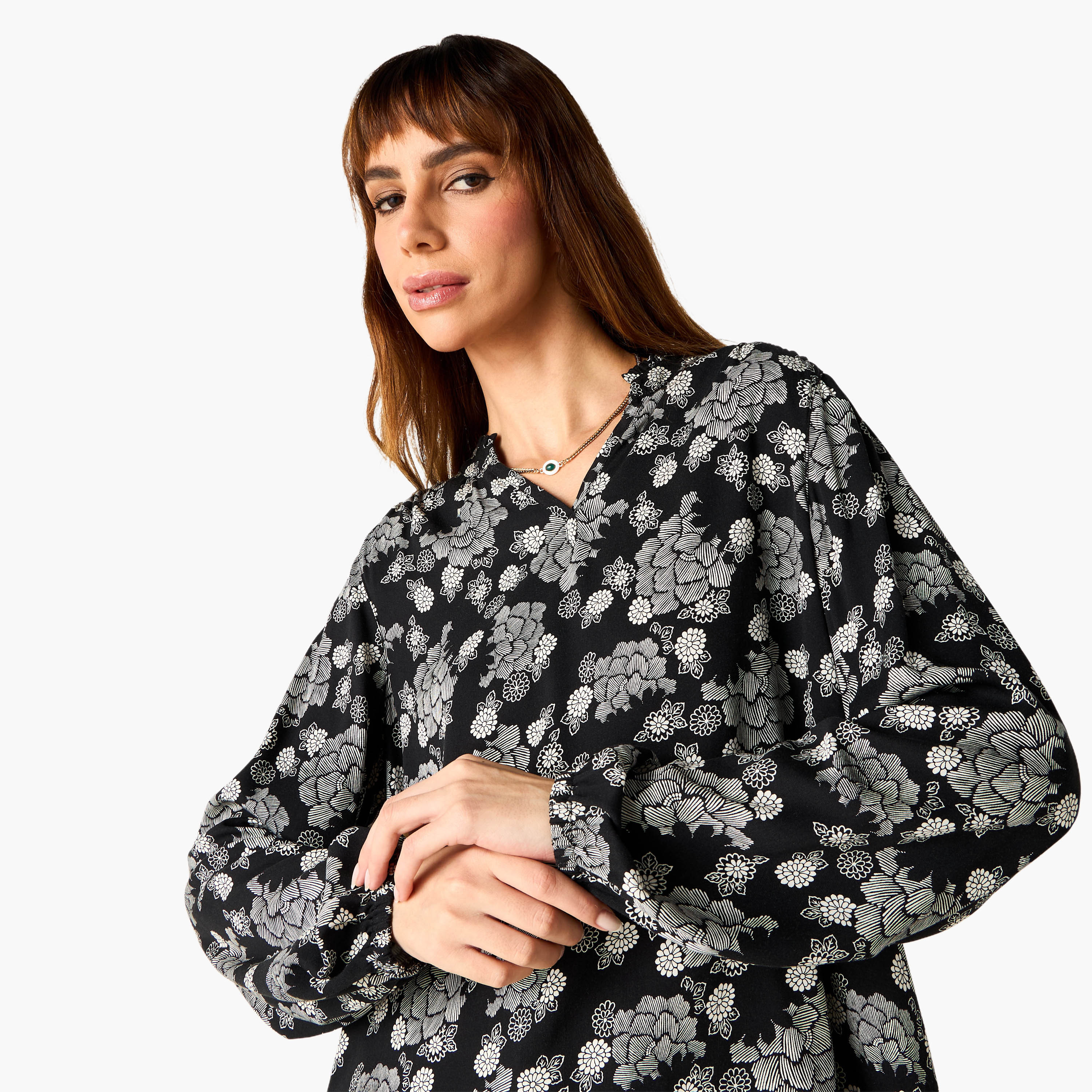 Floral Print Top with V-neck and Long Sleeves-women-clothing-shirtsandblouses-blouses-image-4