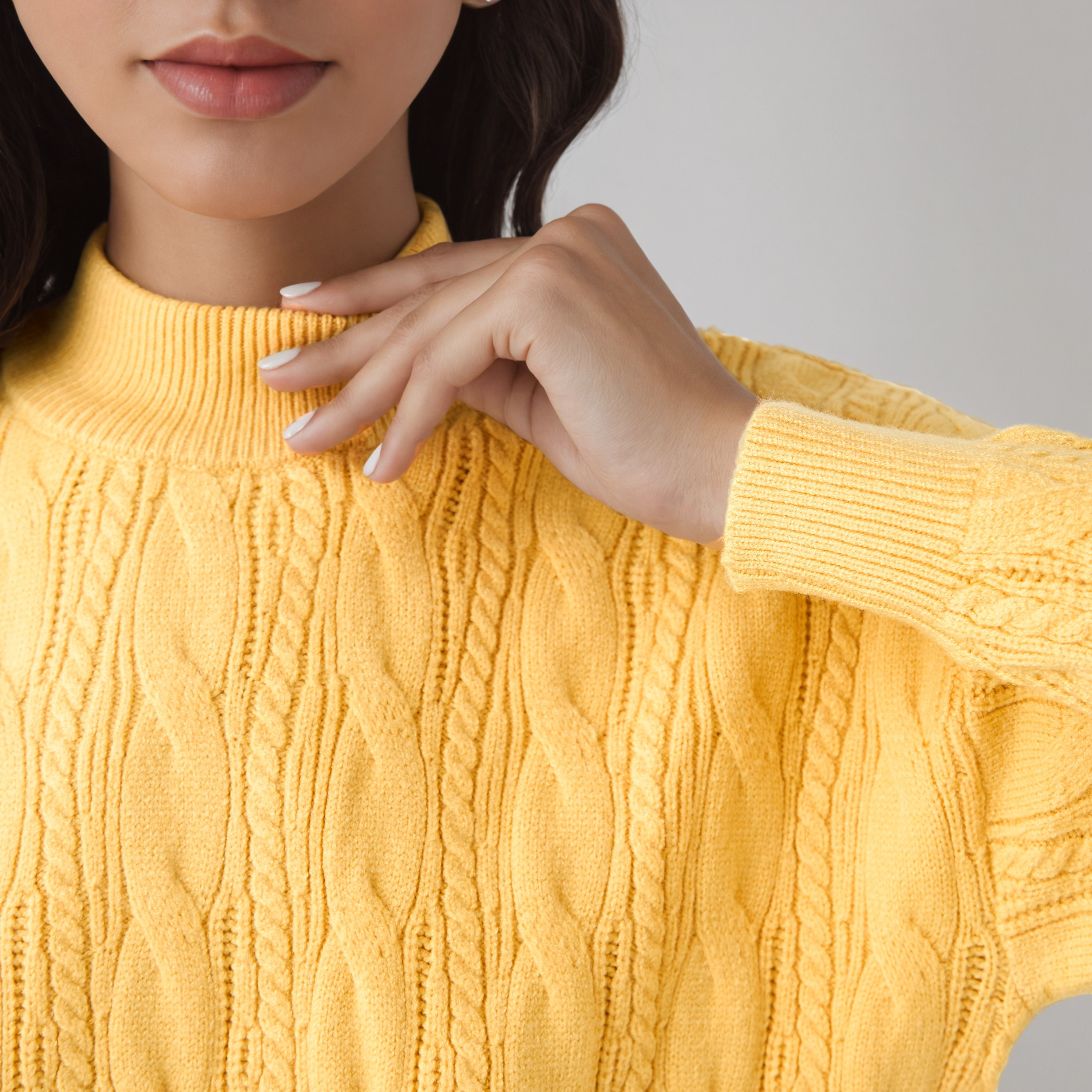 كنزة بوكسي بأكمام طويلة ونسيج كابل-women-winterwear-cardigansandjumpers-jumpers-image-9
