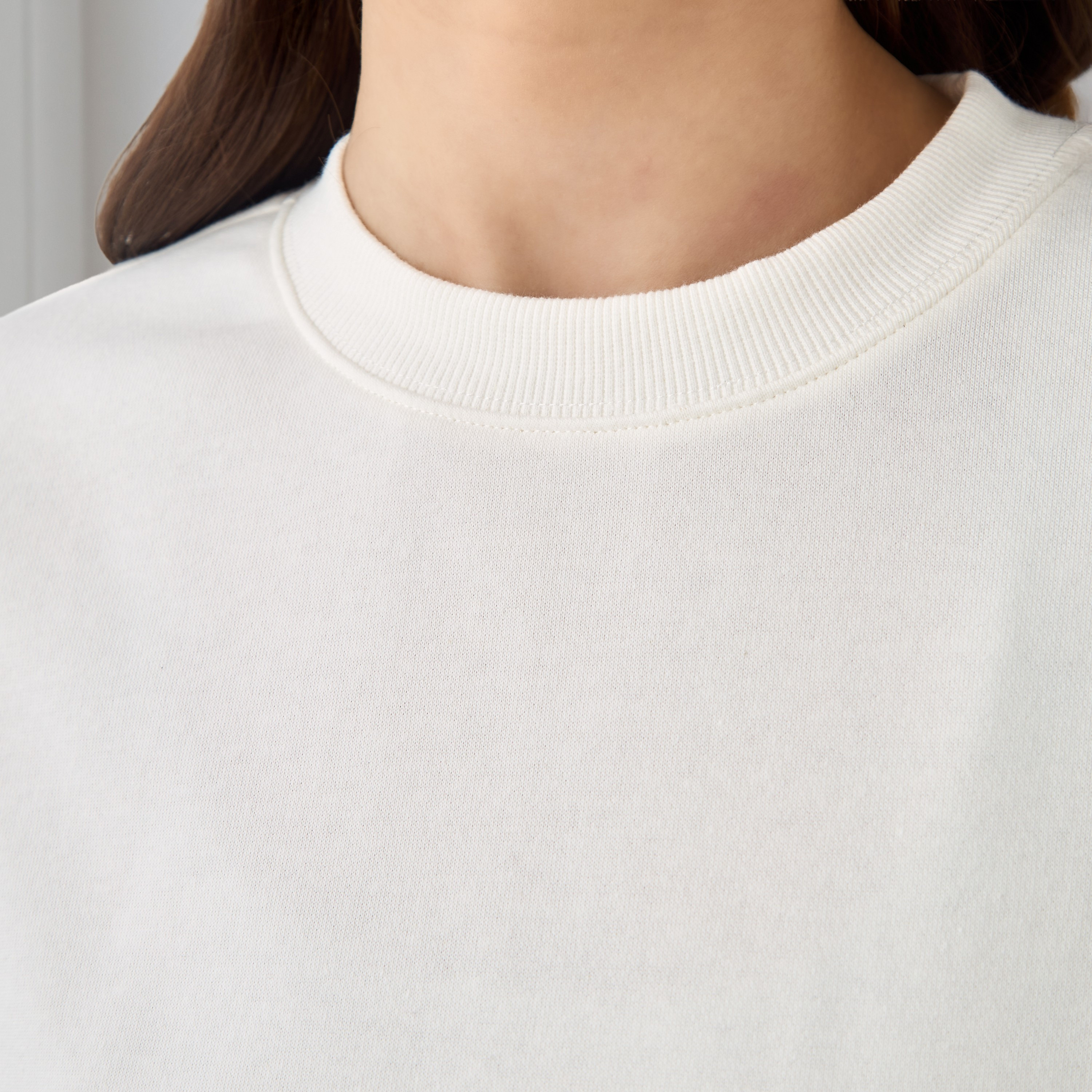 Relaxed Fit Sweatshirt-women-winterwear-hoodiesandsweatshirts-sweatshirts-image-6