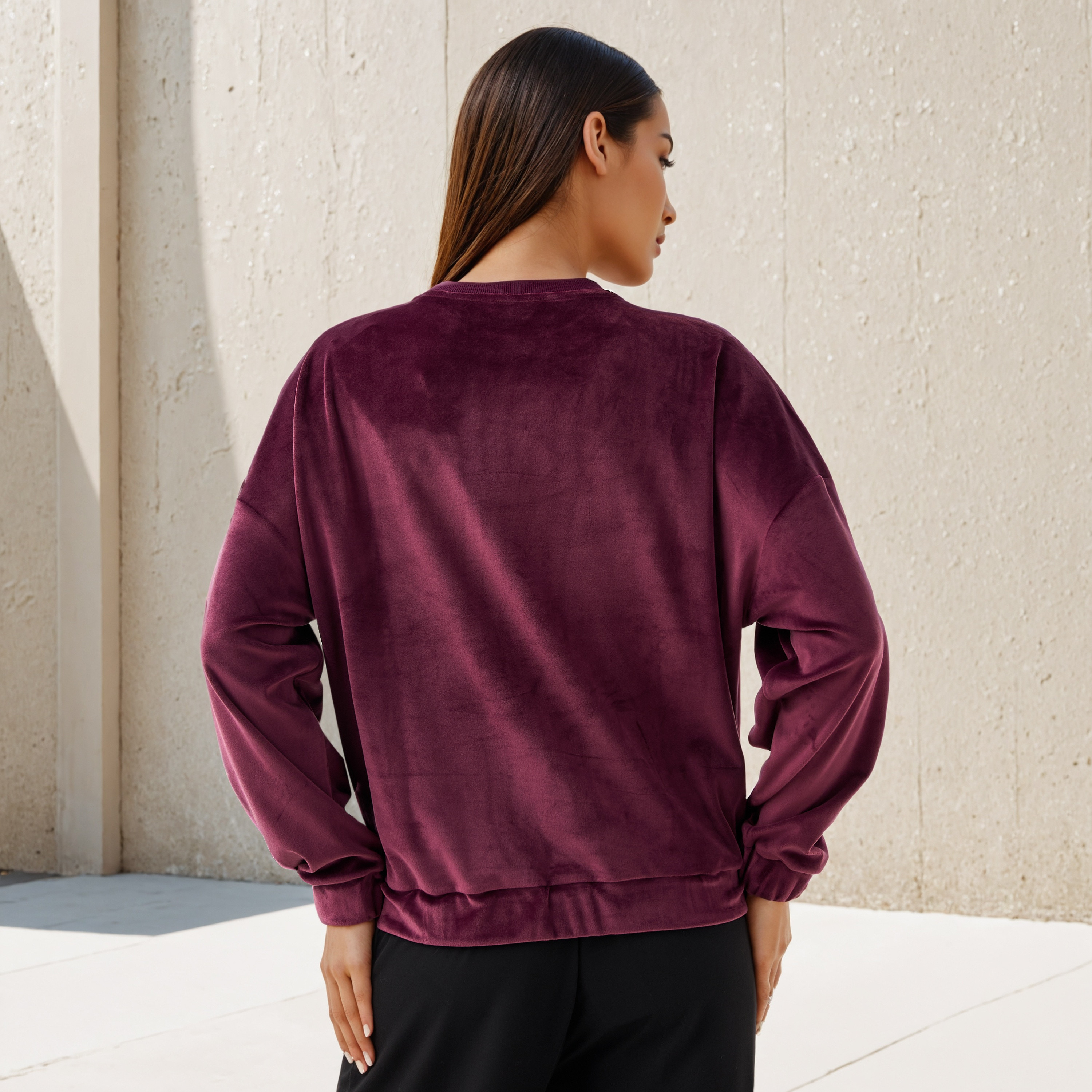 Regular Fit Velour Sweatshirt-women-winterwear-hoodiesandsweatshirts-sweatshirts-image-3