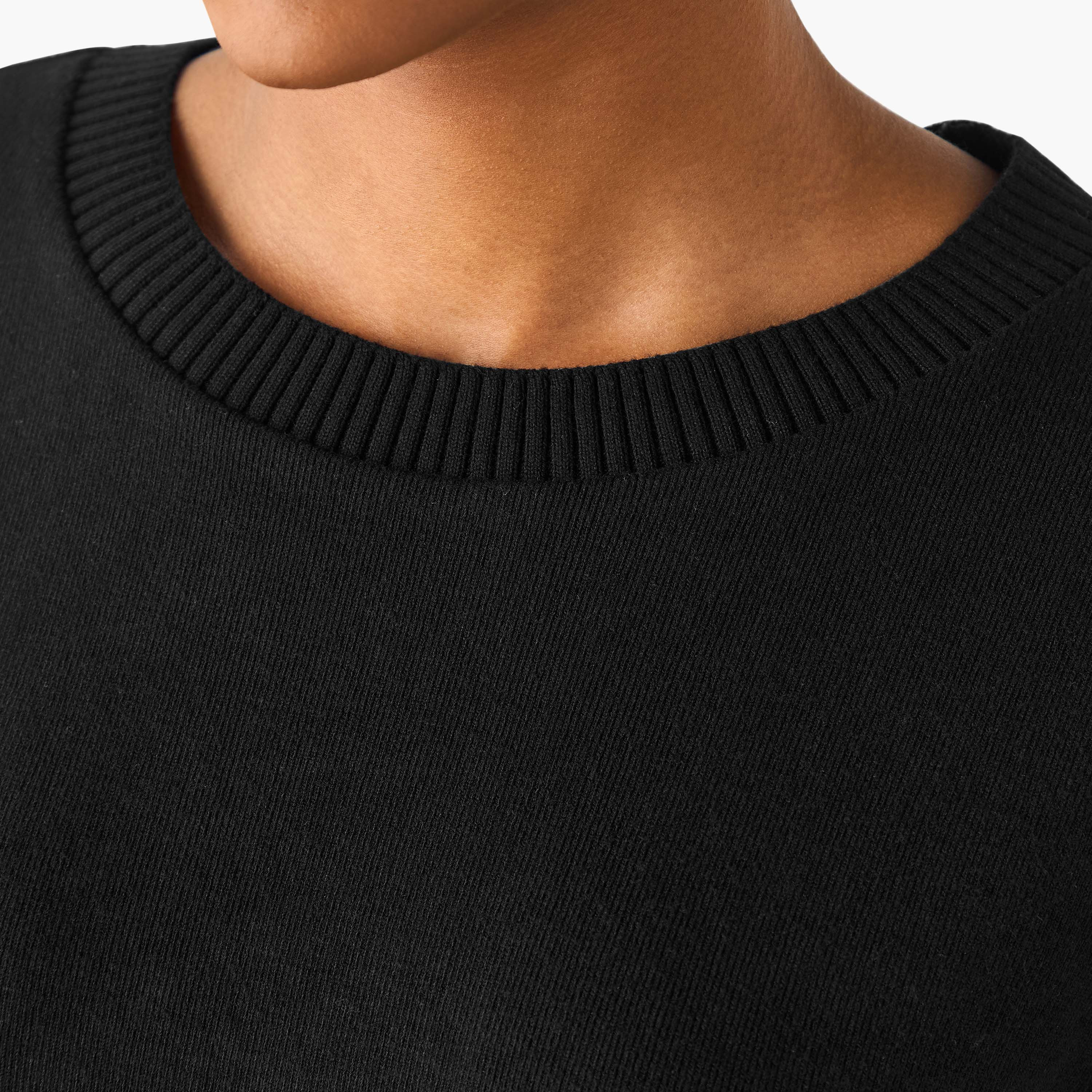 كنزة مضلعة بقصّة عادية وياقة مستديرة-women-clothing-cardigansandjumpers-jumpers-image-4