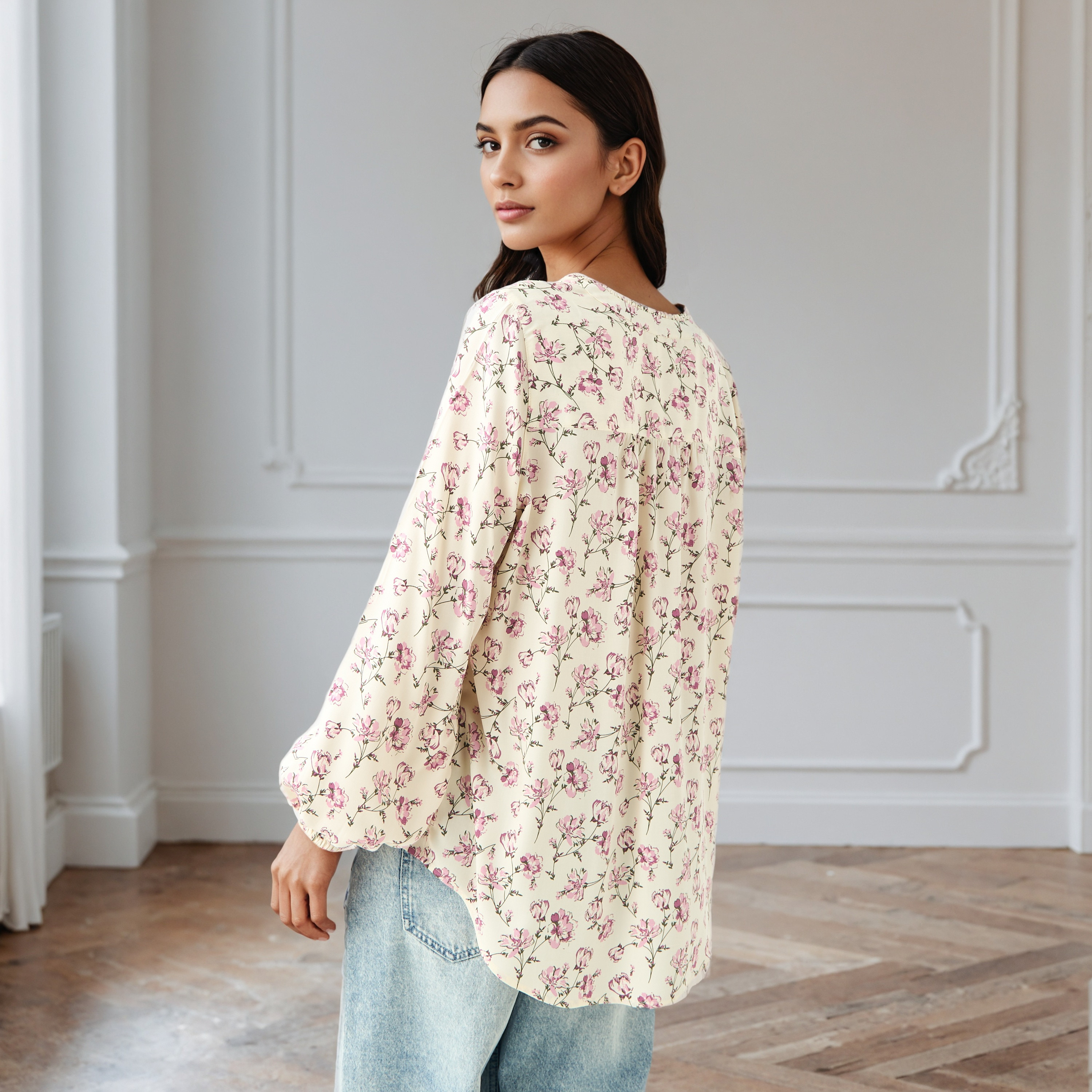 بلوزة بياقة عادية وطبعات زهرية-women-clothing-shirtsandblouses-blouses-image-3