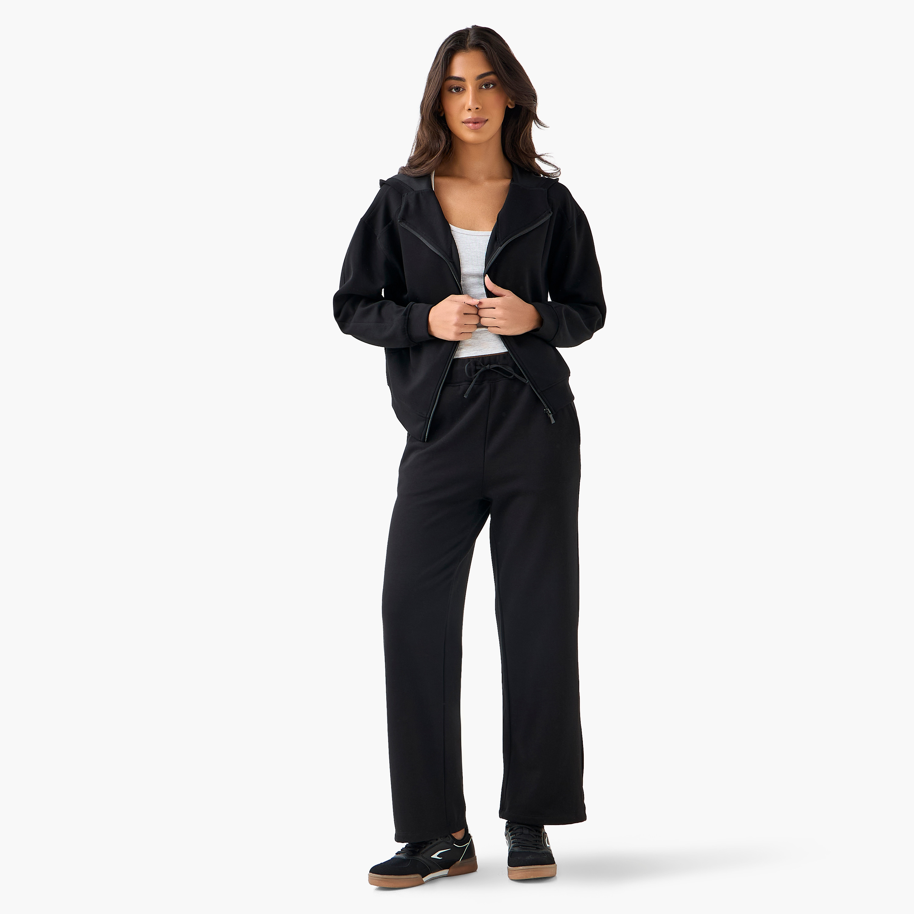 هودي بتفاصيل مغايرة-women-winterwear-hoodiesandsweatshirts-hoodies-image-2