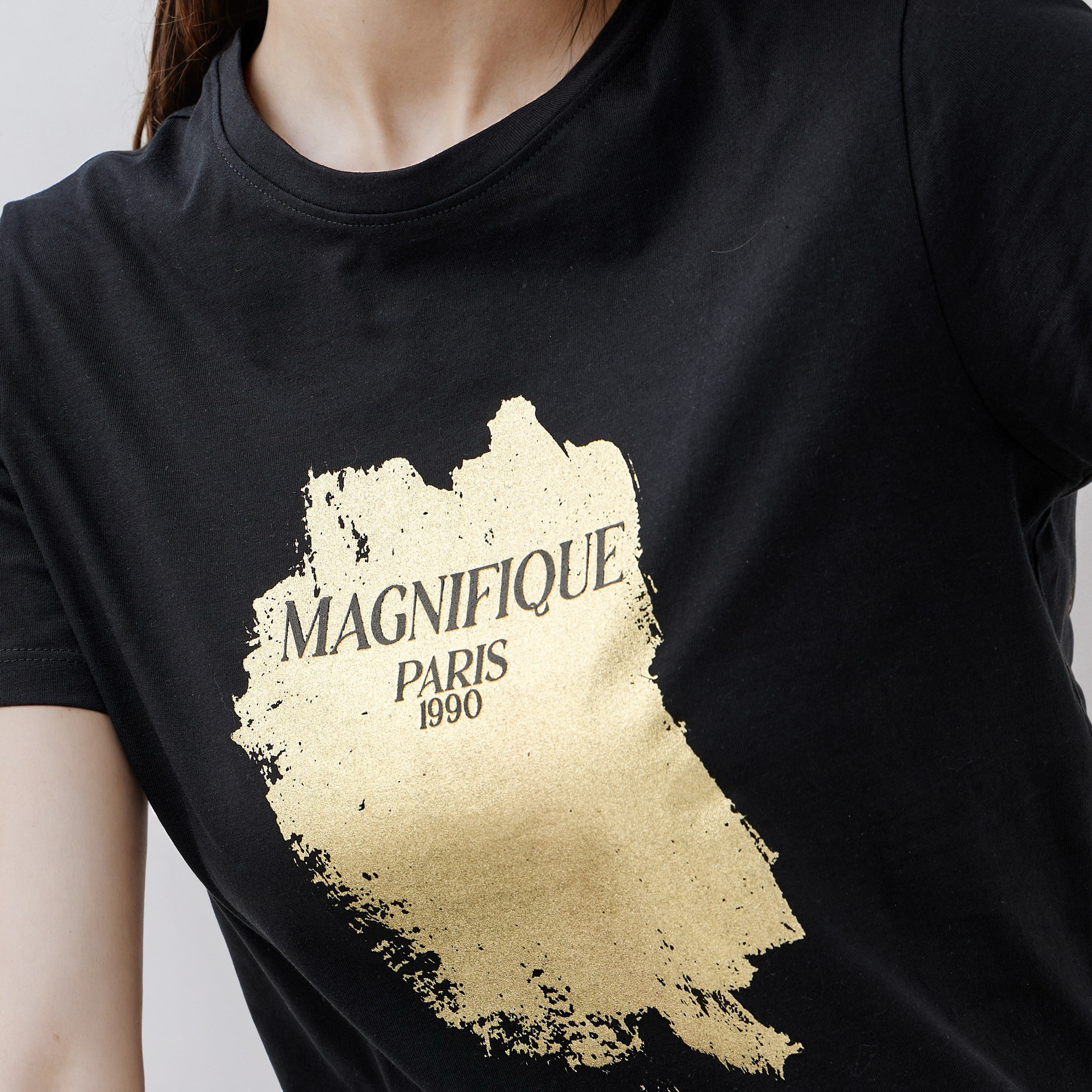 تيشيرت بياقة ضيقة وطبعات-women-clothing-tshirts-image-5