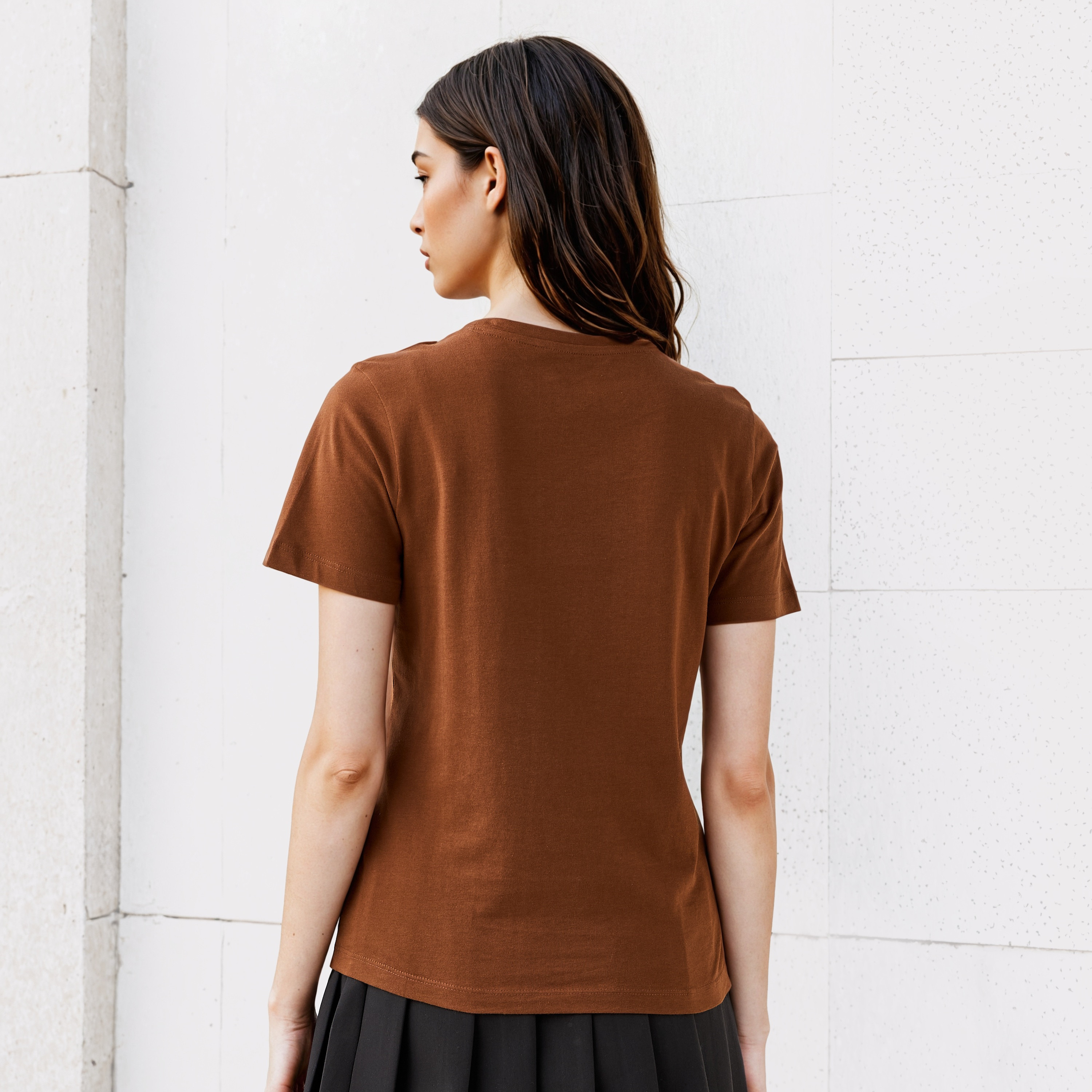 تيشيرت بياقة ضيقة وطبعات-women-clothing-tshirts-image-3