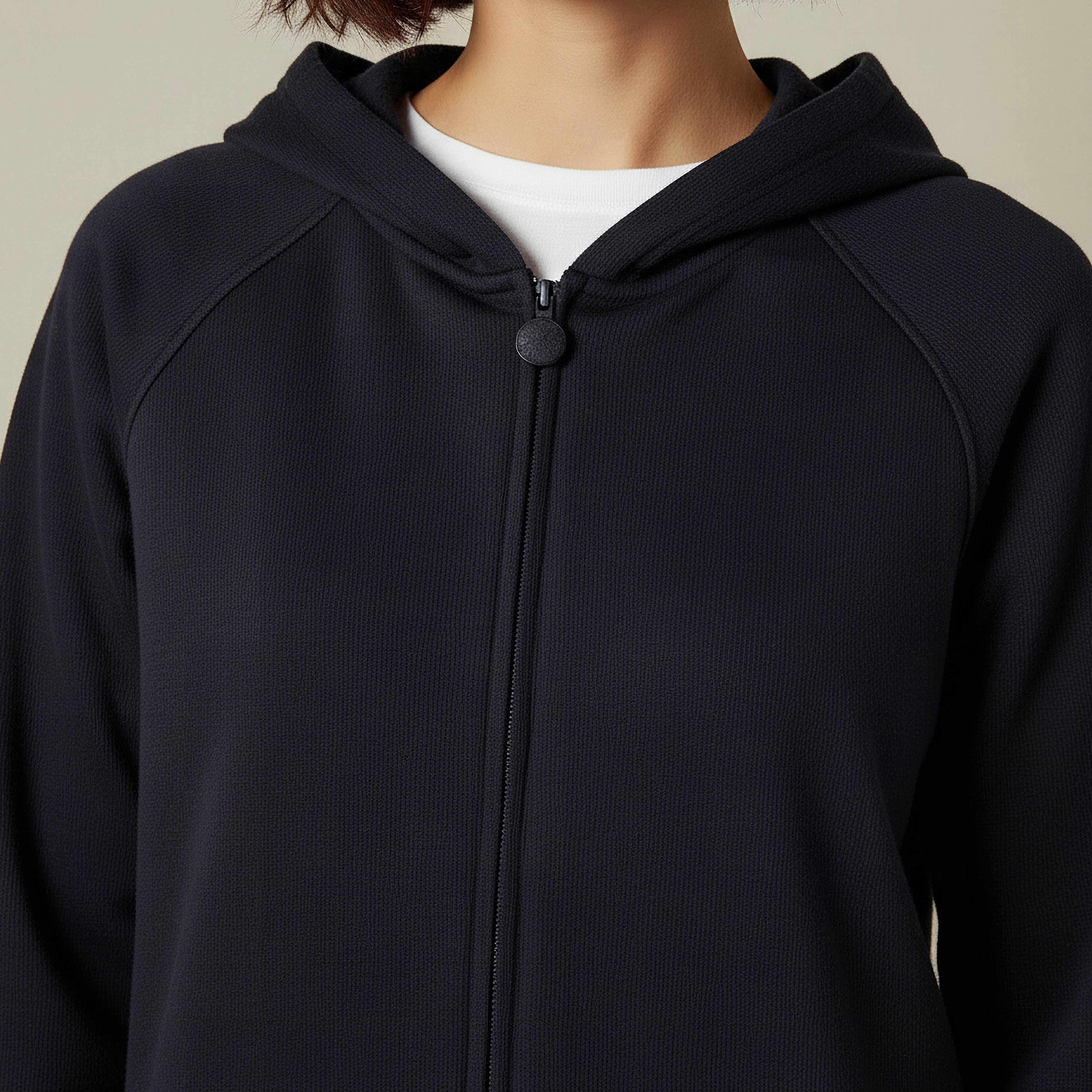 هودي بتصميم مضلع-women-winterwear-hoodiesandsweatshirts-hoodies-image-4