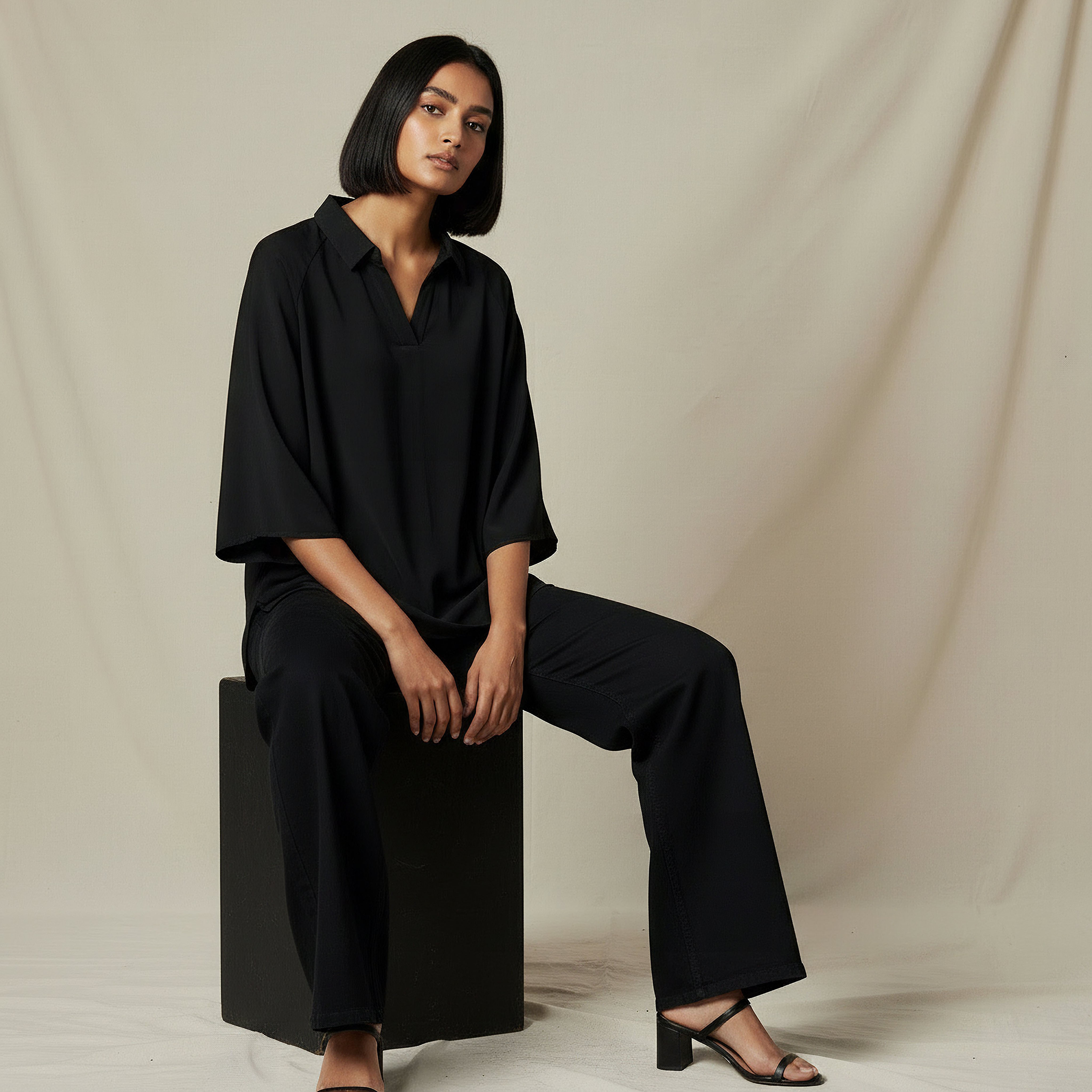Relaxed Fit Twill Raglan Sleeve Top with Collar-women-clothing-coordsets-image-5