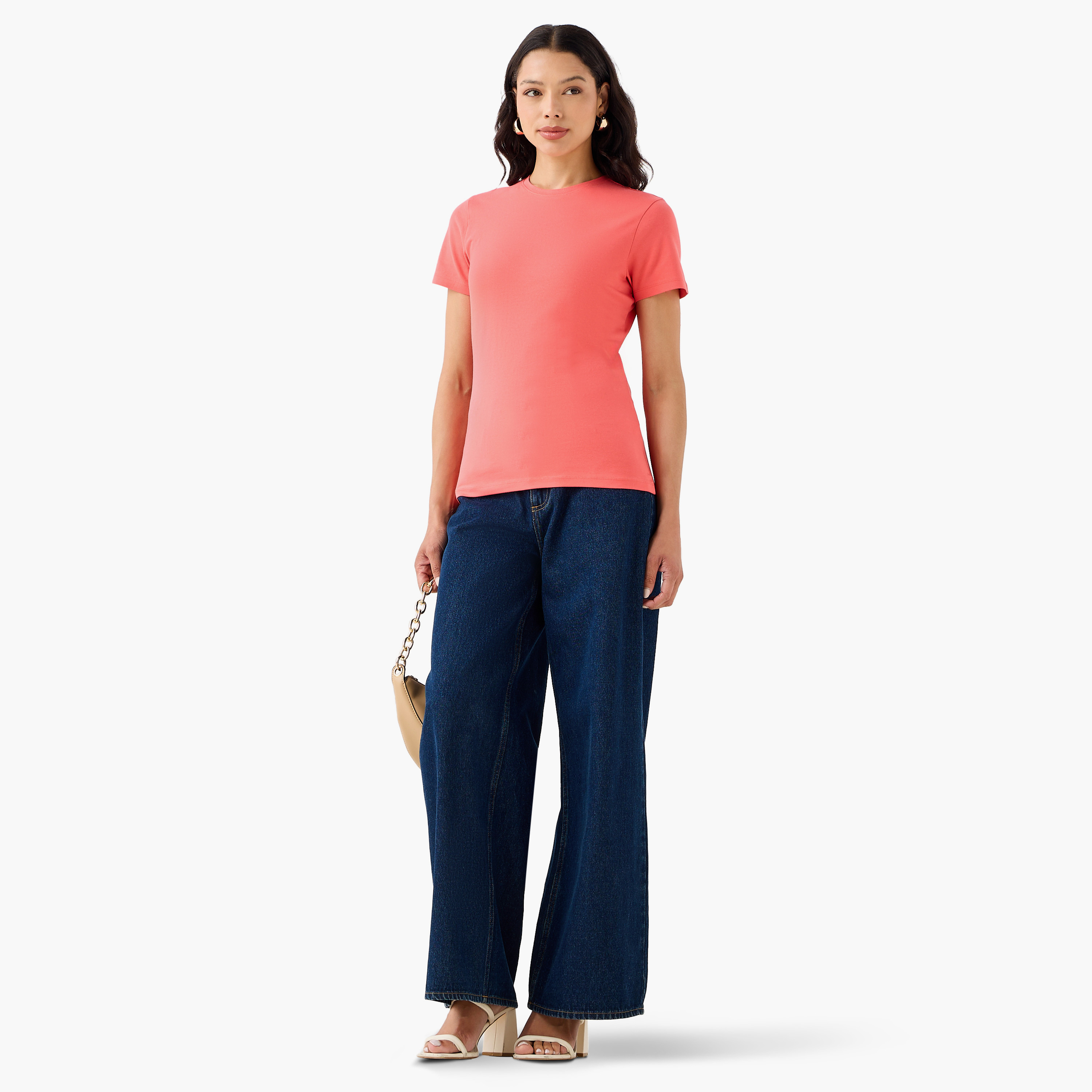 تيشيرت بقصة ورقبة ضيقة-women-clothing-tshirts-image-4
