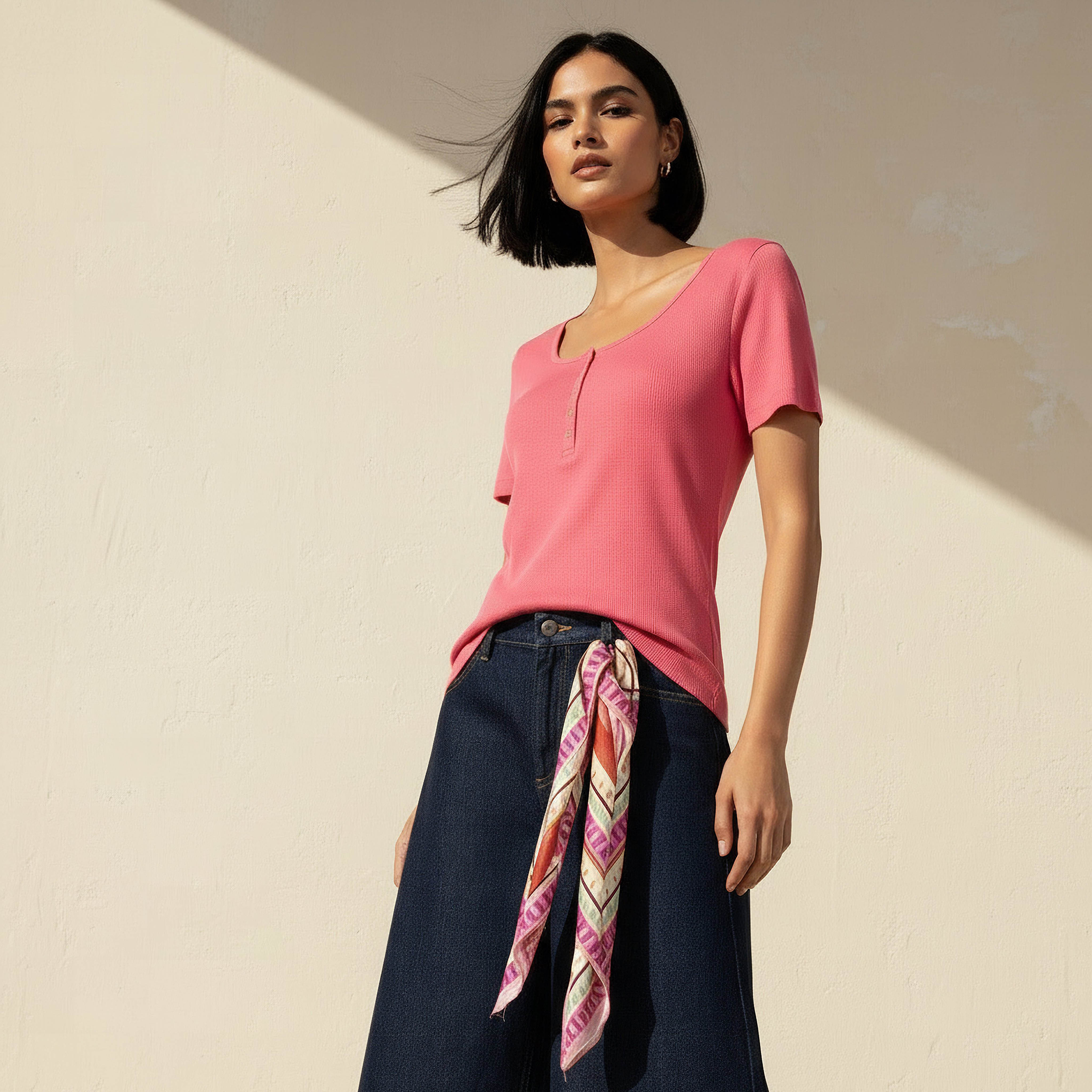 تيشيرت بملمس مضلع بارز-women-clothing-tshirts-image-1