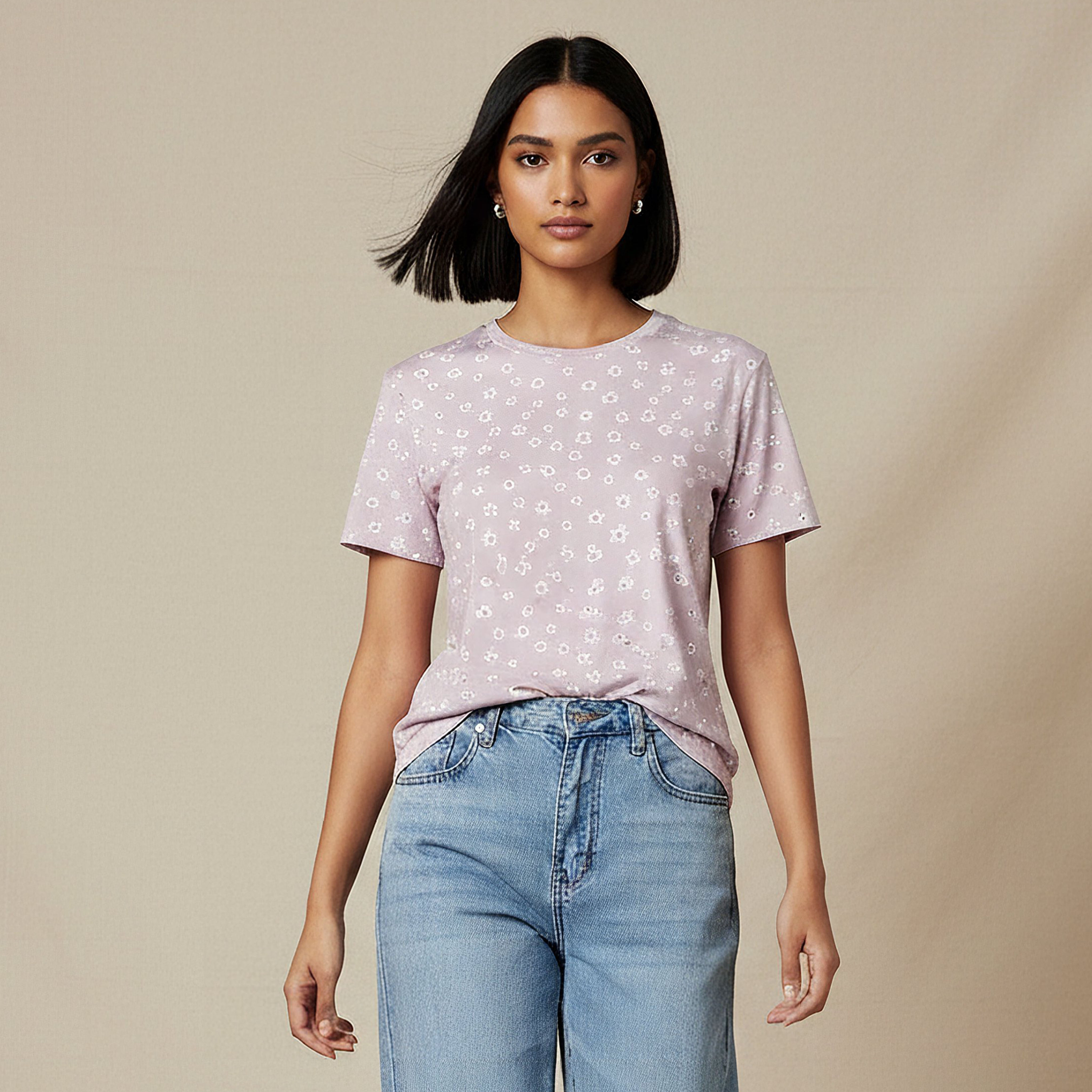 تيشيرت بقصّة سليم وطبعات زهرية-women-clothing-tshirts-image-1