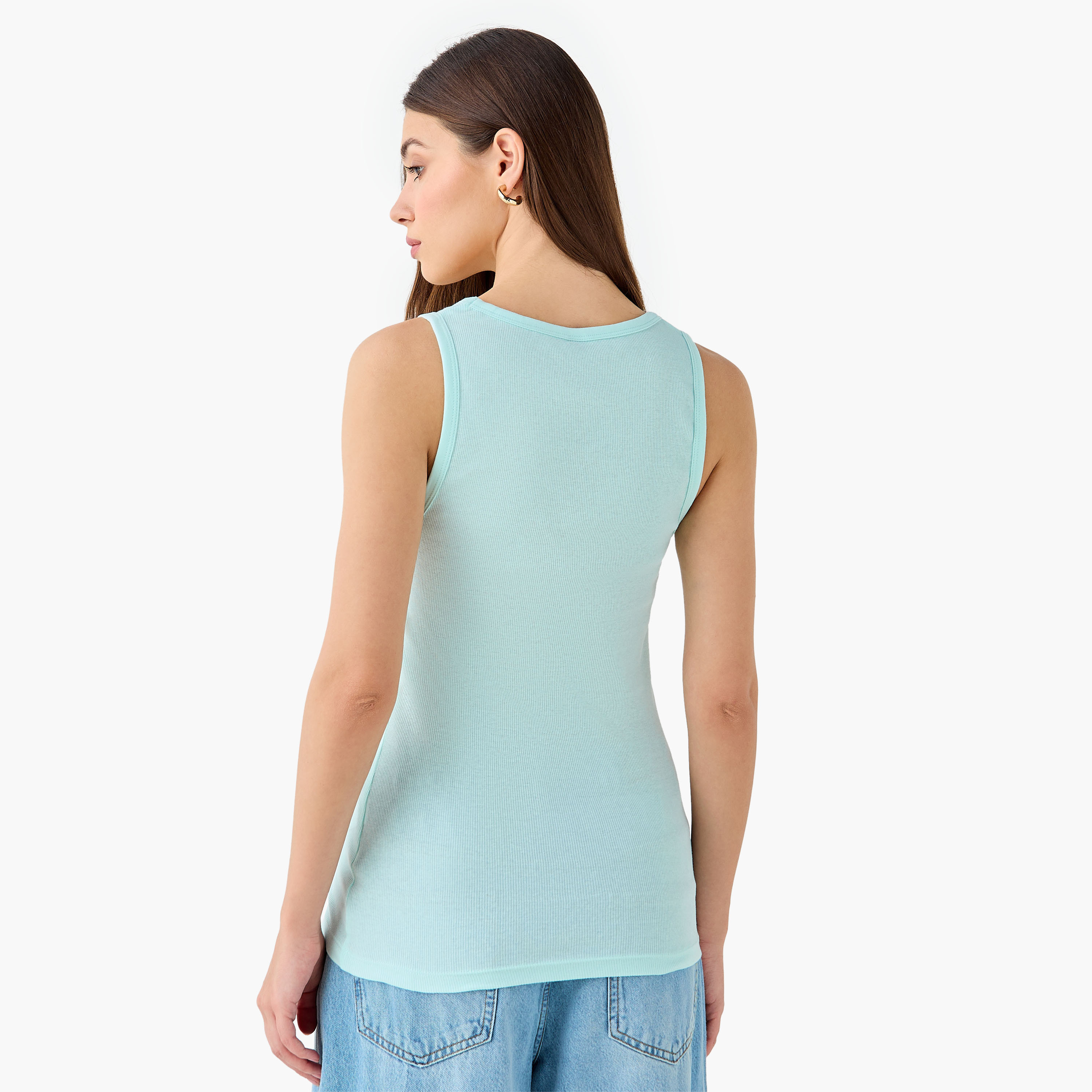 بلوزة تانك بقصة سليم وتصميم مضلّع-women-clothing-tshirts-image-3