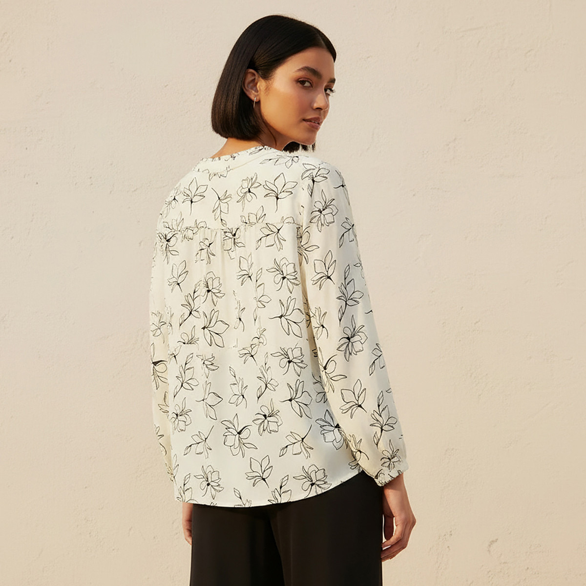 بلوزة فيسكوز بطبعات-women-clothing-shirtsandblouses-blouses-image-4