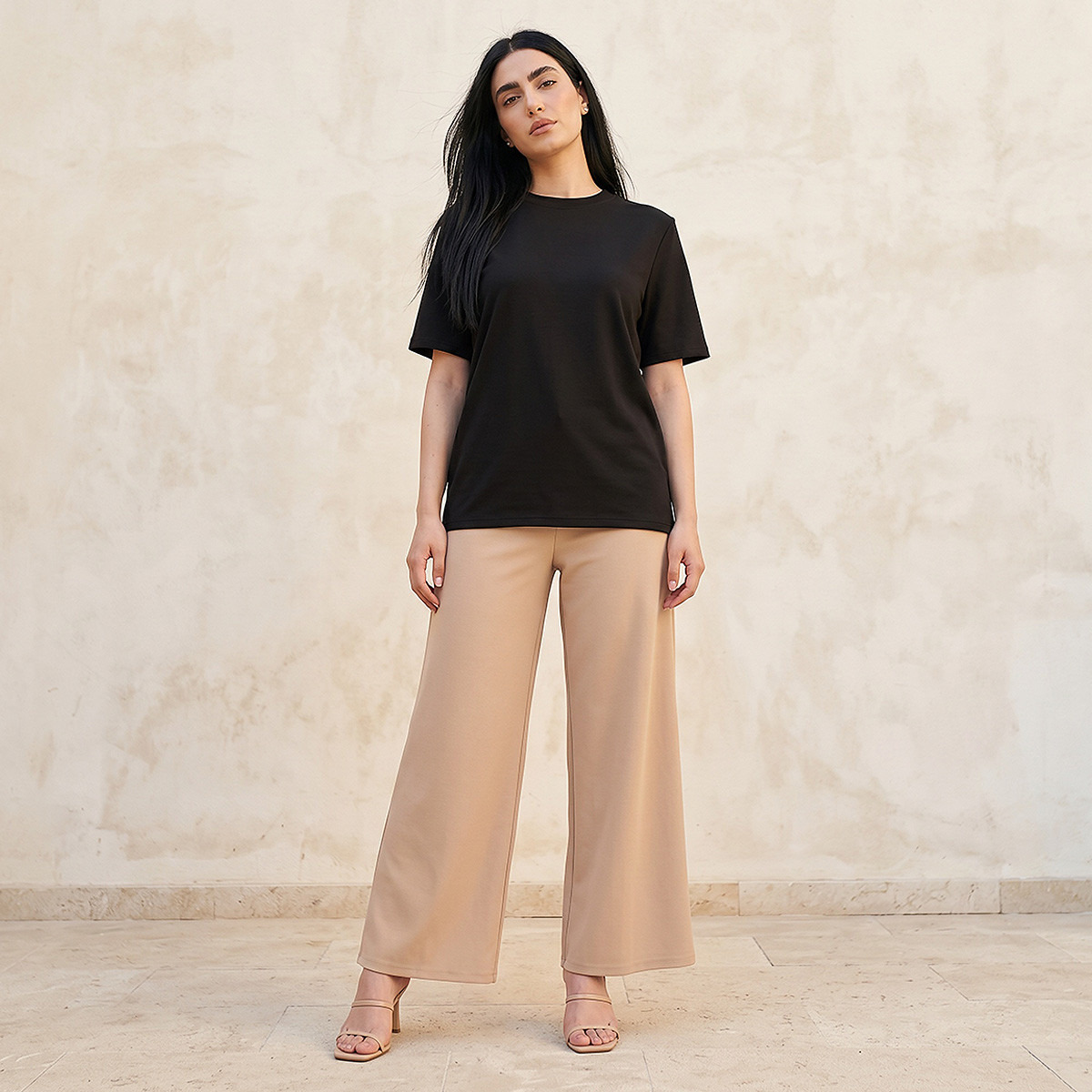 تيشيرت بقصة مريحة وياقة ضيقة-women-clothing-tshirts-image-3