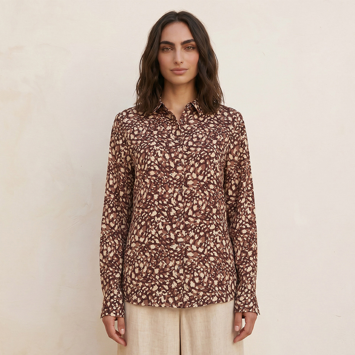 قميص فيسكوز بقصة عادية وطبعات من سبلاش بيسكس-women-clothing-shirtsandblouses-blouses-image-1