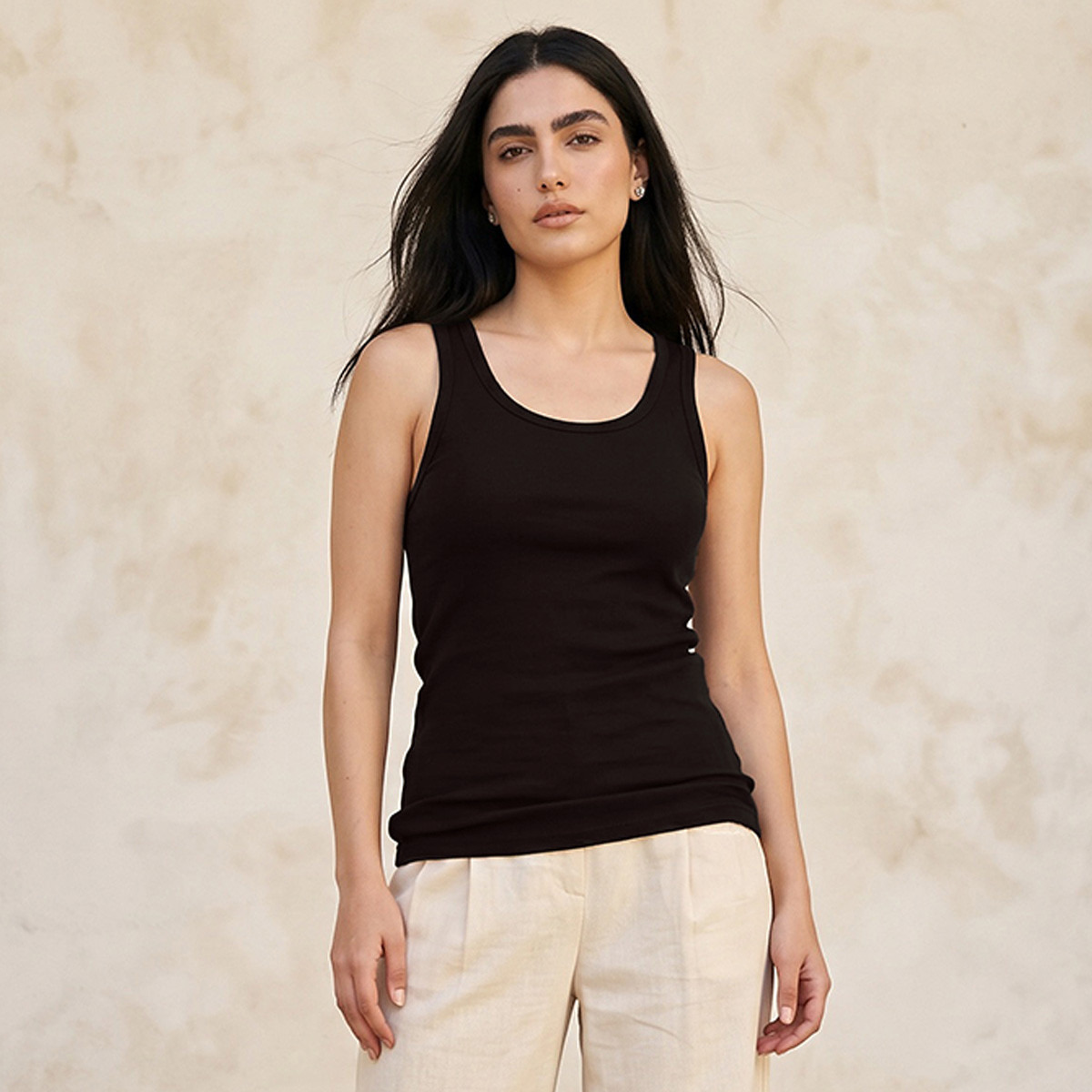 بلوزة تانك بقصّة سليم وتصميم مضلع-women-clothing-tshirts-image-1