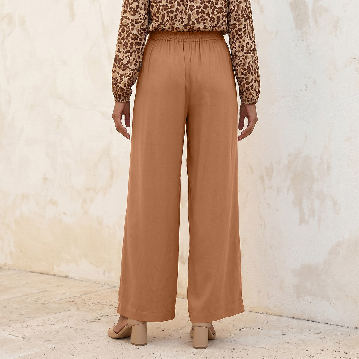بنطلون فيسكوز بخصر نصف مطاطي من سبلاش بيسك-women-clothing-trousers-image-4