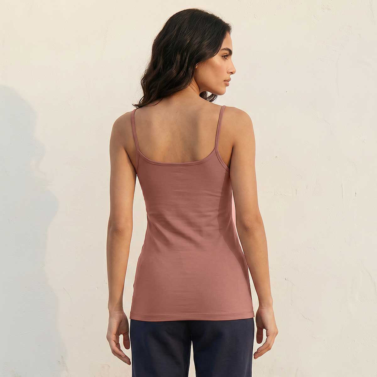 قميص داخلي بقصة عادية وحمالات رفيعة من سبلاش بيسك-women-clothing-tshirts-image-4