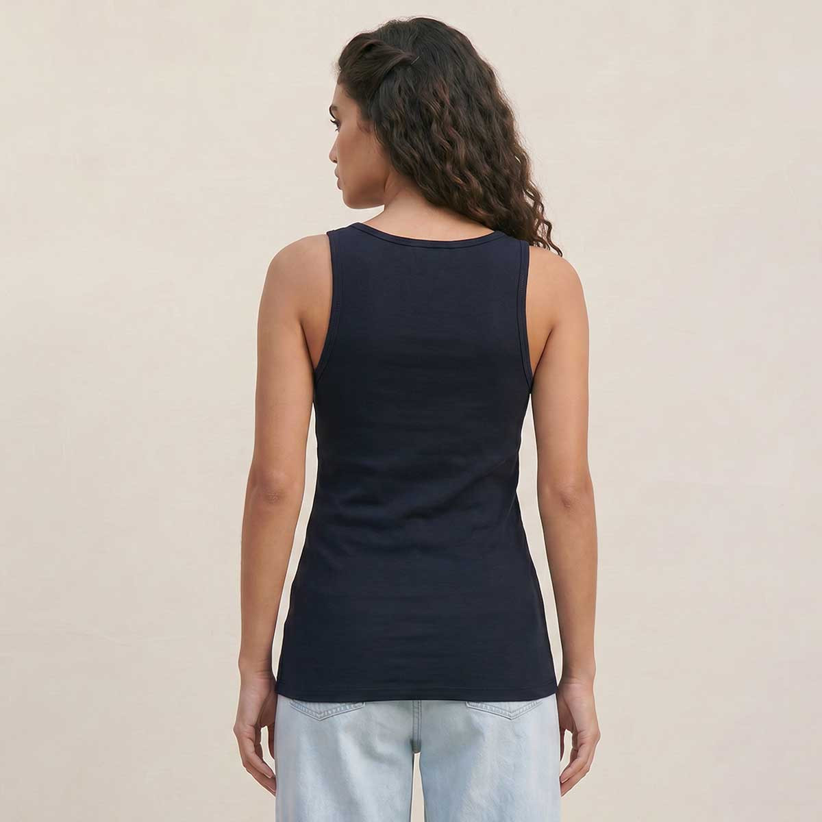 بلوزة تانك مضلعة بقصة ضيقة من سبلاش بيسك-women-clothing-tshirts-image-4