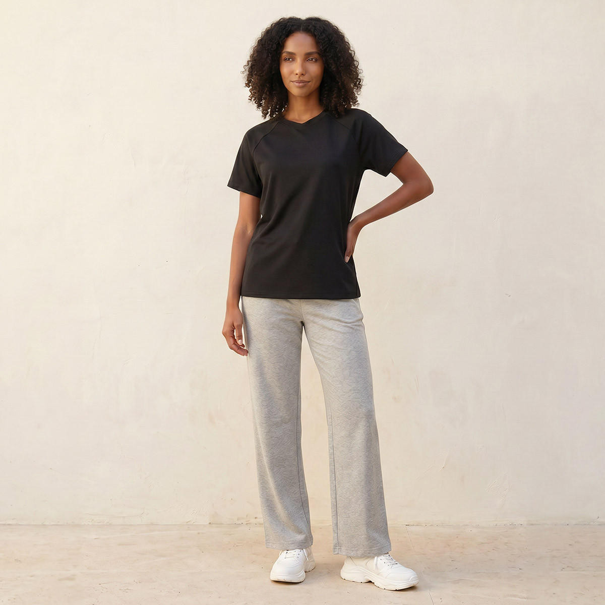 تيشيرت ناعم الملمس بأكمام مغايرة من سبلاش بيزكس-women-clothing-tshirts-image-2