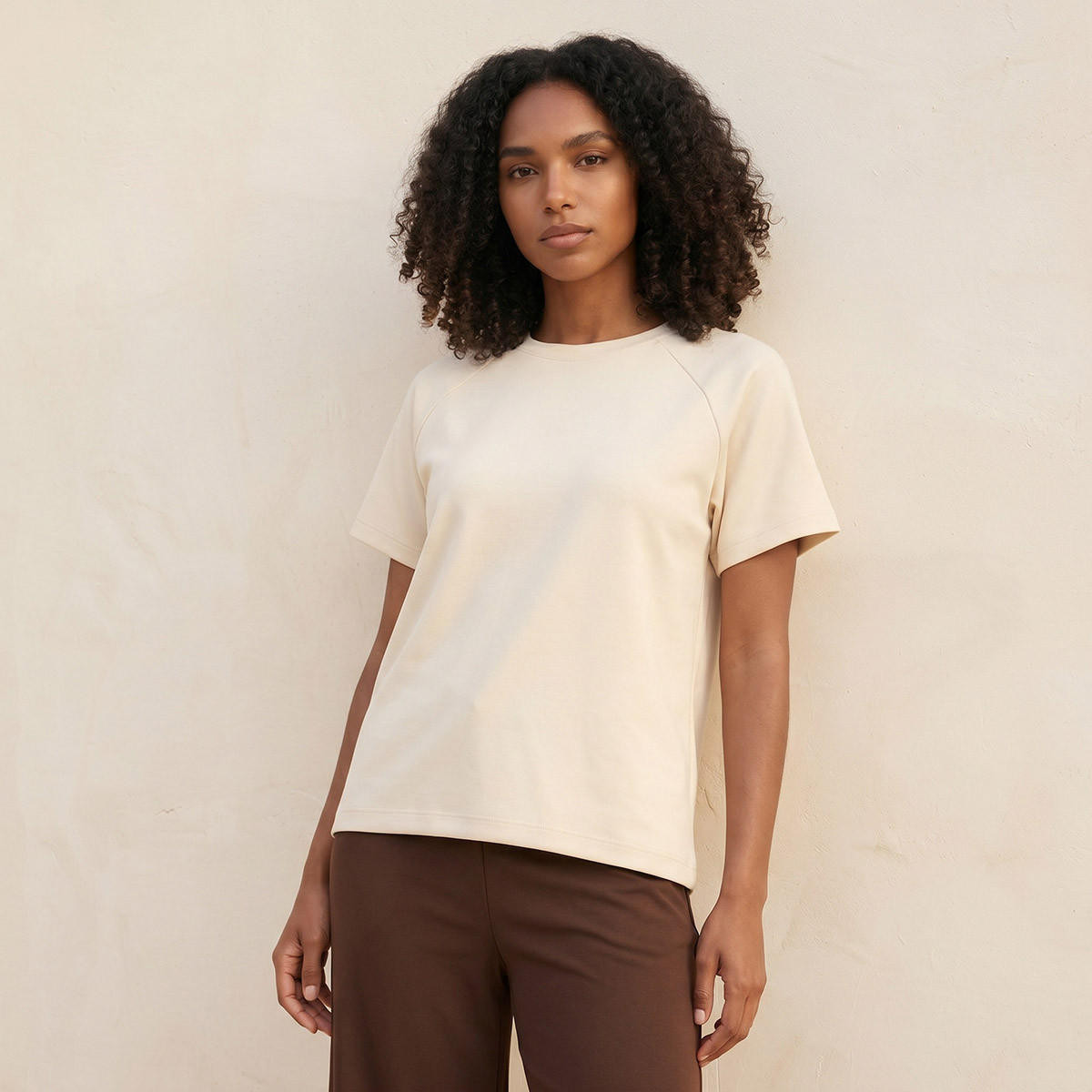 تيشيرت ناعم الملمس بأكمام مغايرة من سبلاش بيزكس-women-clothing-tshirts-image-1