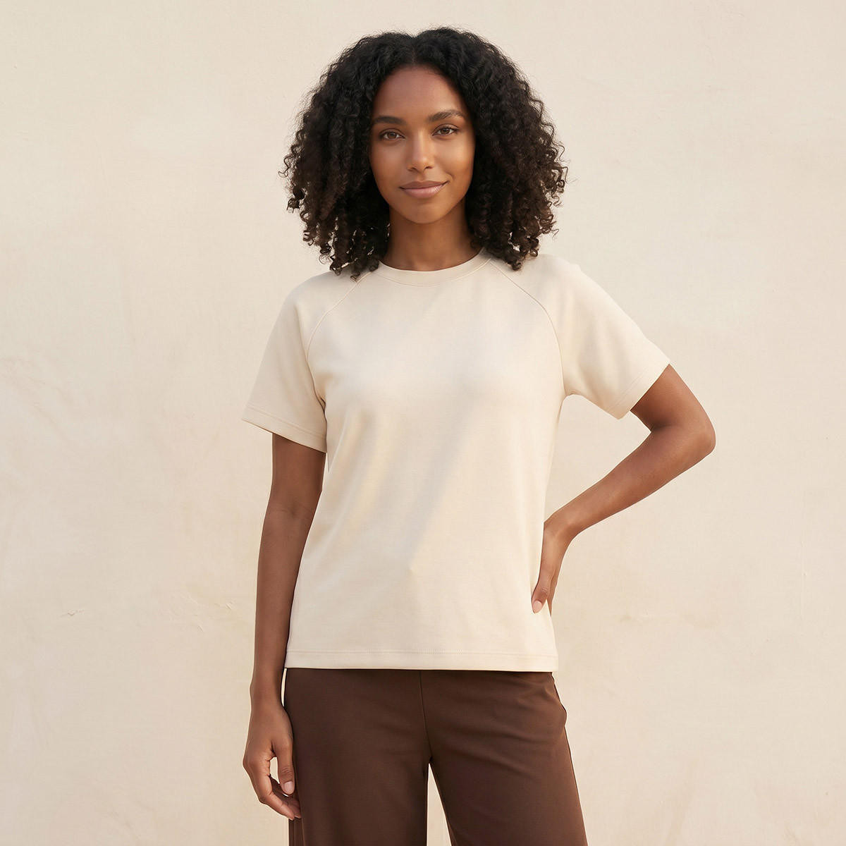 تيشيرت ناعم الملمس بأكمام مغايرة من سبلاش بيزكس-women-clothing-tshirts-image-4