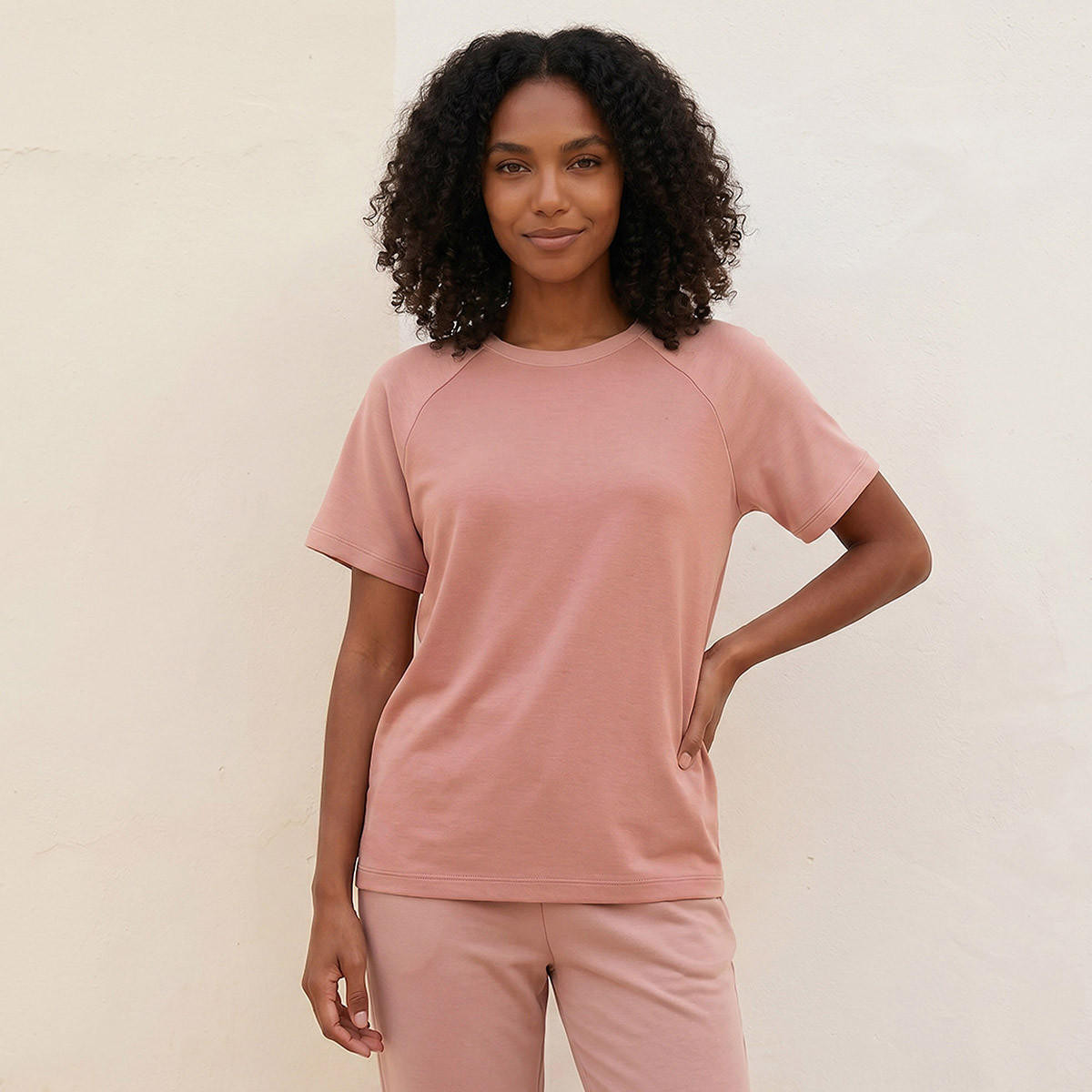 تيشيرت ناعم الملمس بأكمام مغايرة من سبلاش بيزكس-women-clothing-tshirts-image-1