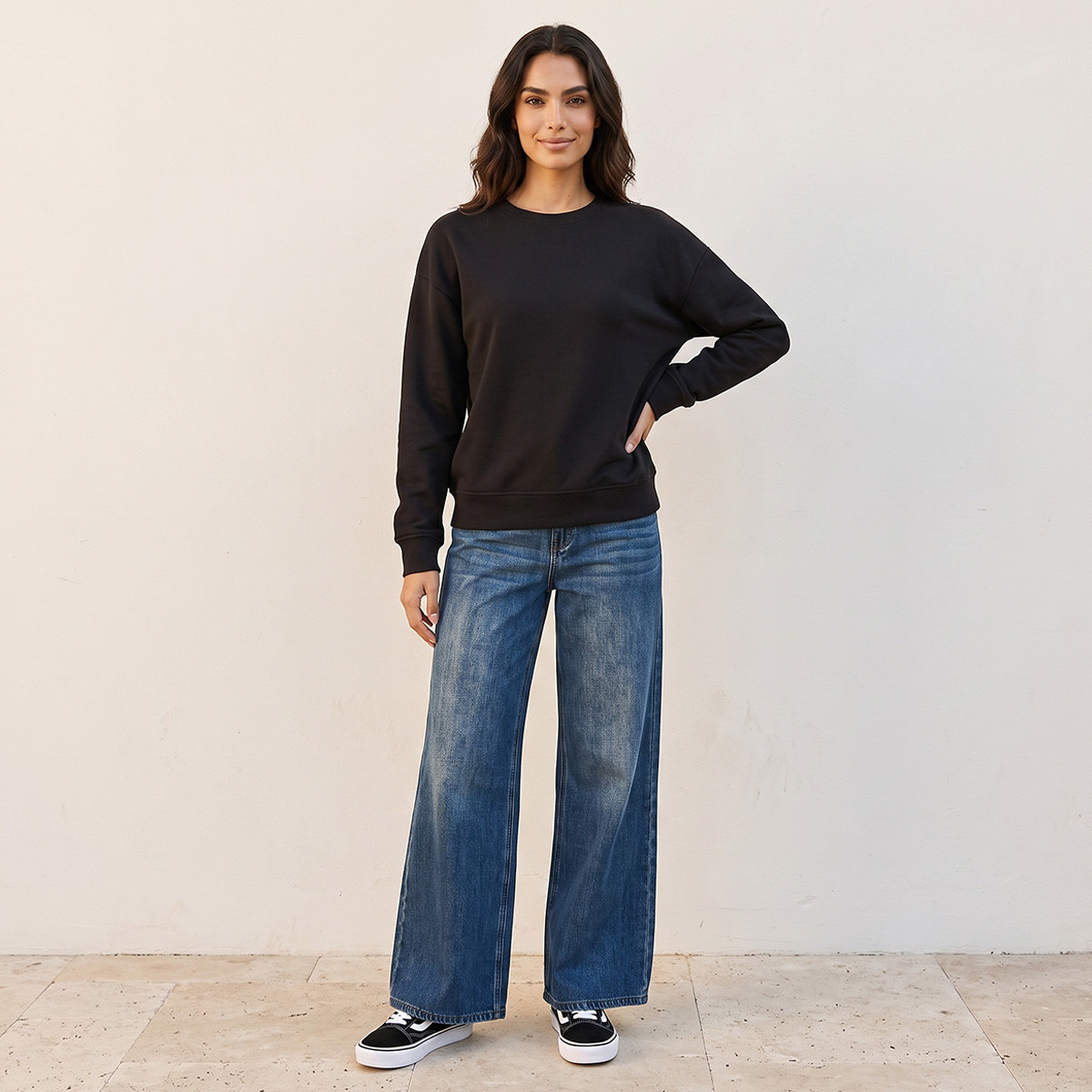 سويت شيرت ناعم الملمس بتفاصيل درزات من سبلاش بيزكس-women-clothing-hoodiesandsweatshirts-sweatshirts-image-3