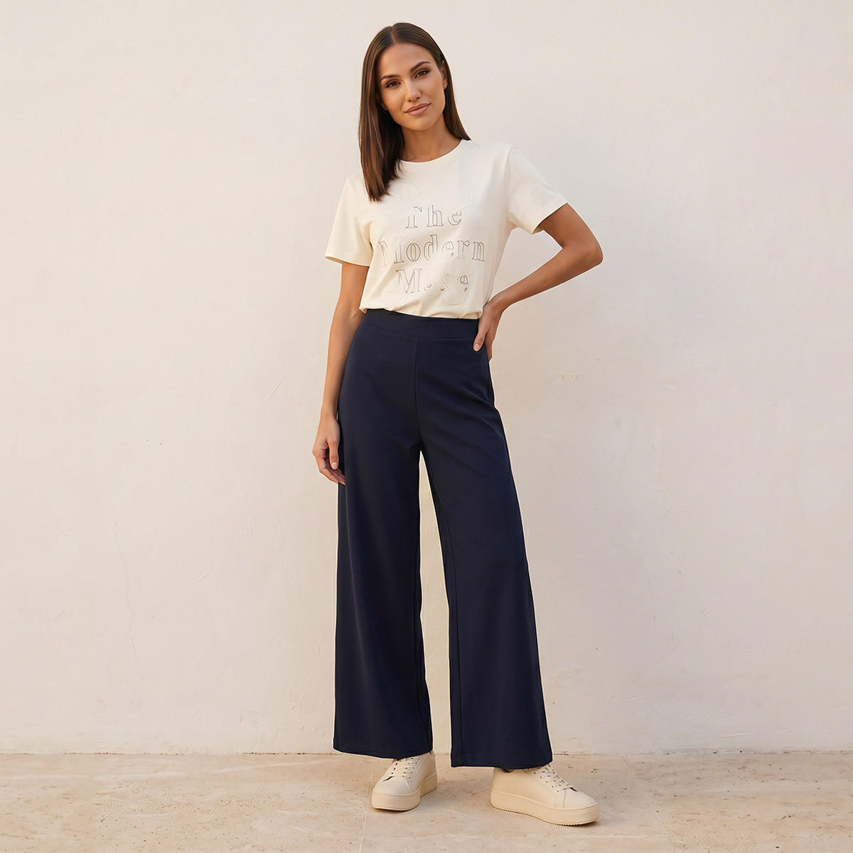 بنطلون واسع الساقين بخصر مطاطي من سبلاش بيزكس-women-clothing-trousers-image-3
