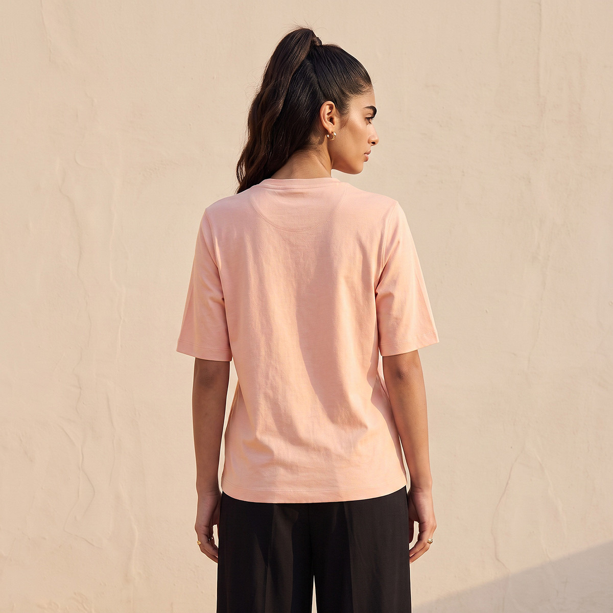 تيشيرت قطن بقصة مريحة من سبلاش بيزك-women-clothing-tshirts-image-3