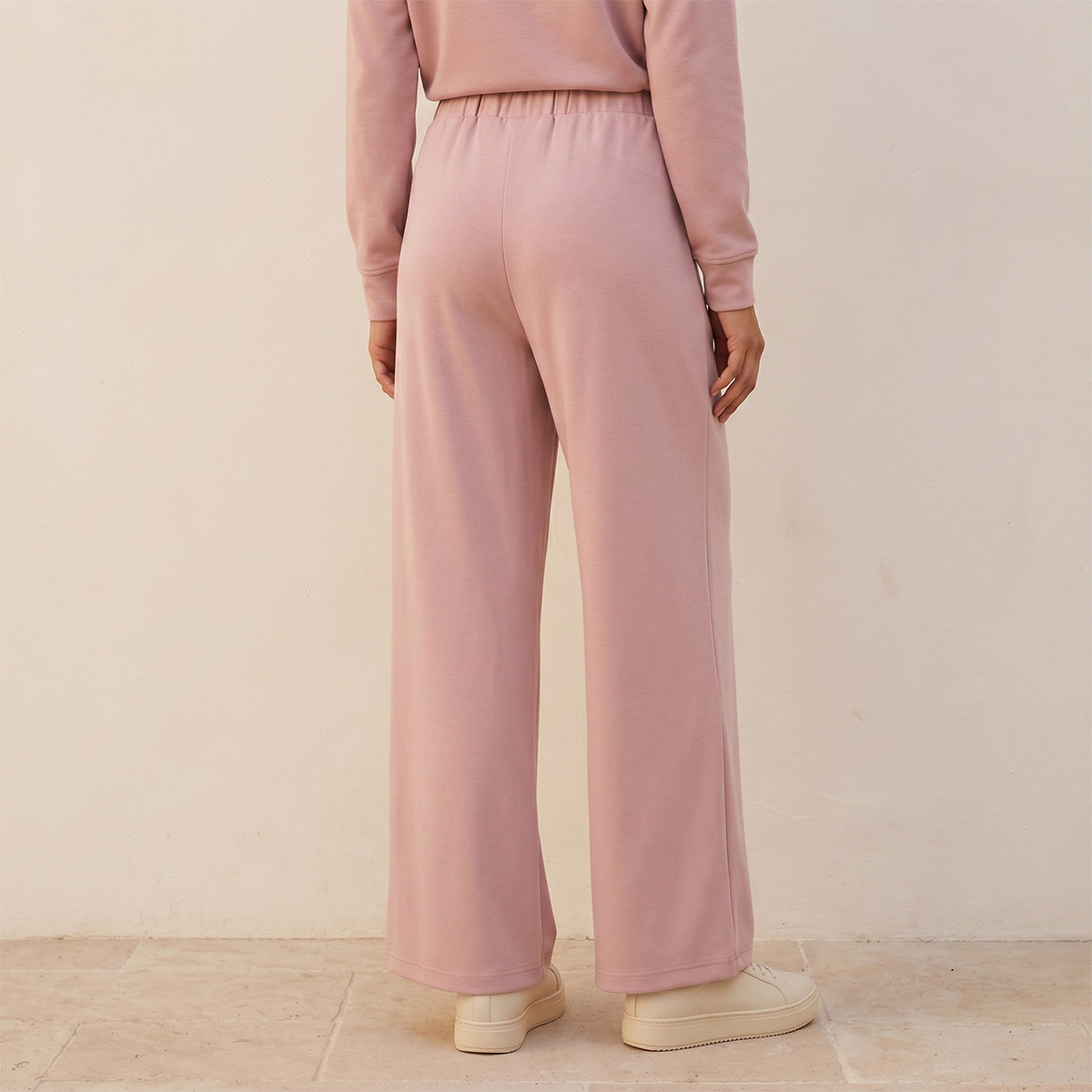 بنطلون ناعم الملمس بكُسرات وخصر مرن من سبلاش بيزكس-women-clothing-bottoms-joggers-image-4