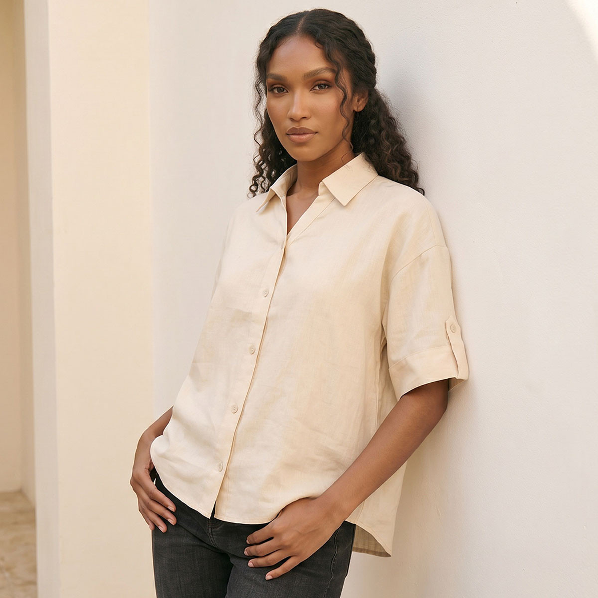 قميص كتان بياقة وأكمام قابلة للطي مع شريط تثبيت من سبلاش بيسك-women-clothing-shirtsandblouses-shirts-image-1