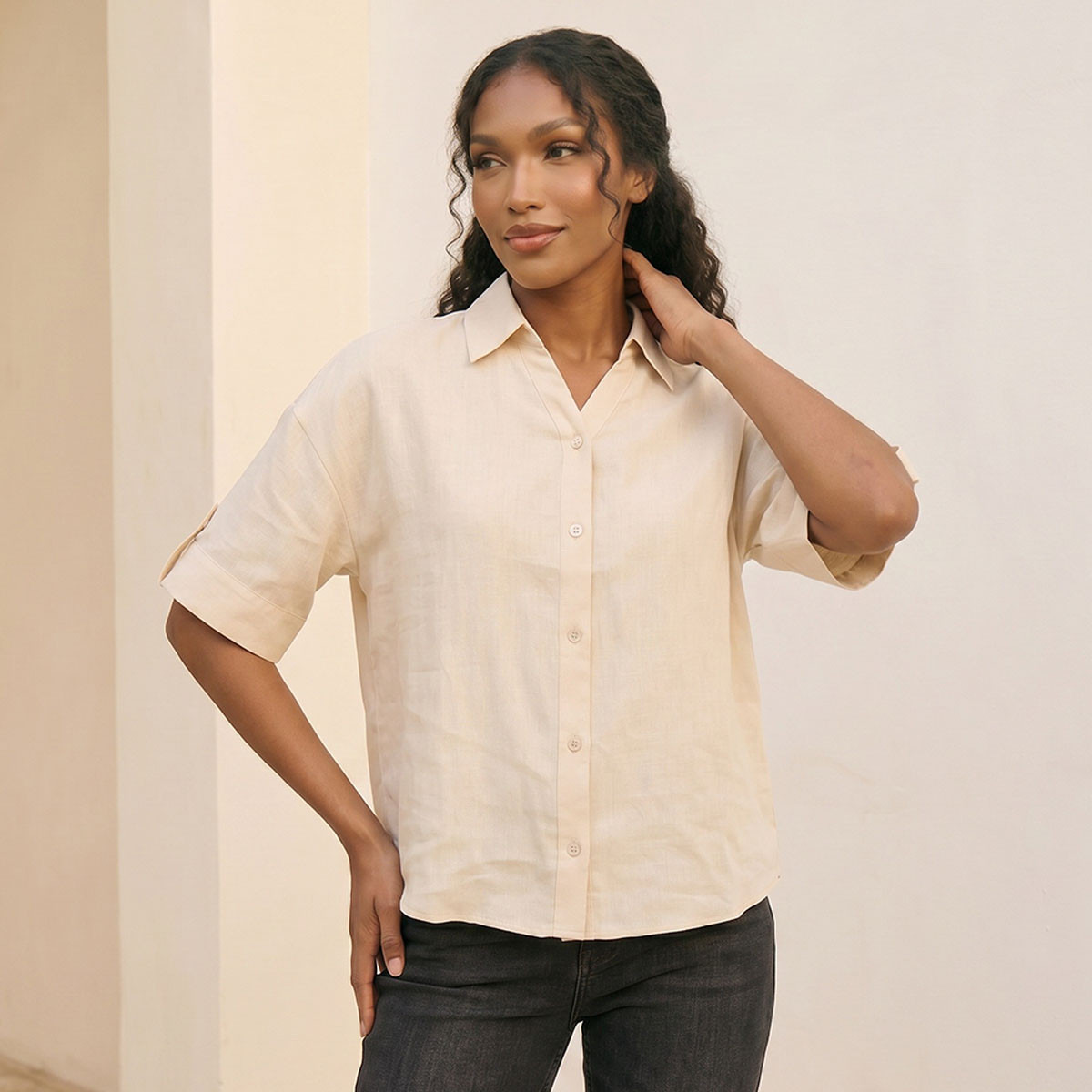 قميص كتان بياقة وأكمام قابلة للطي مع شريط تثبيت من سبلاش بيسك-women-clothing-shirtsandblouses-shirts-image-5