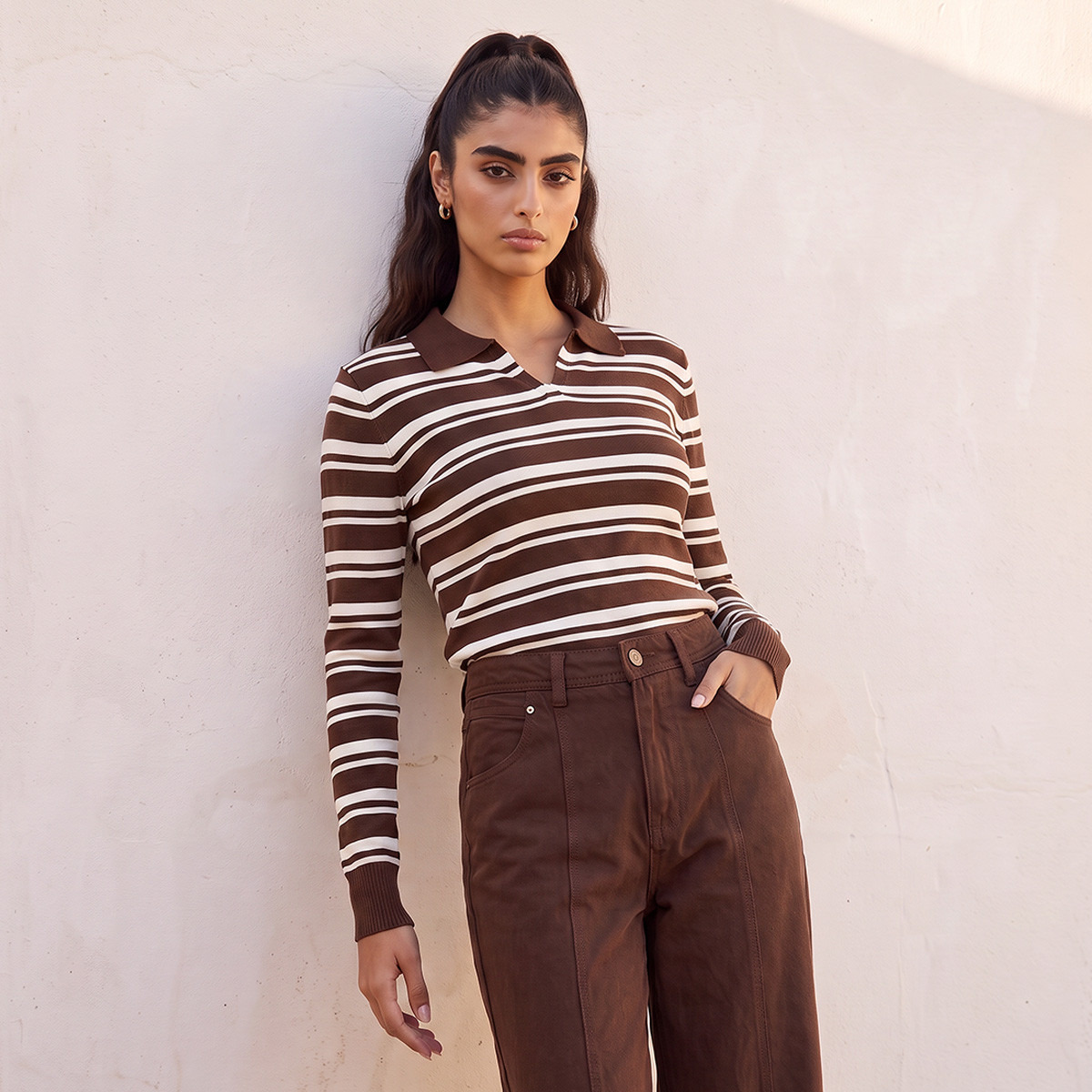 كنزة مقلمة بياقة بولو من بيزك من سبلاش-women-winterwear-cardigansandjumpers-jumpers-image-2