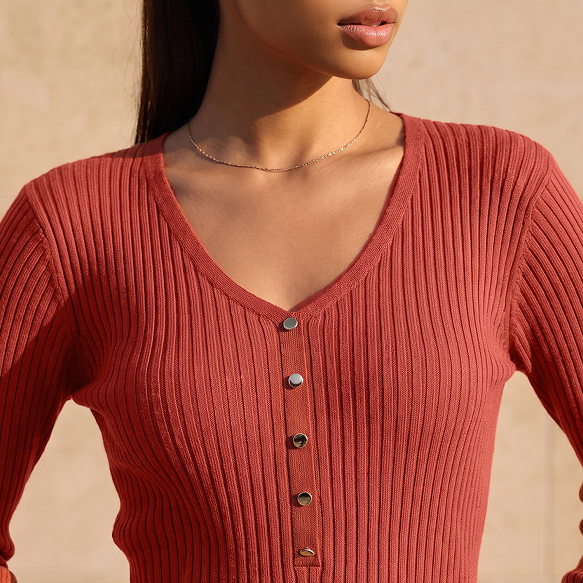 سويت شيرت مضلع بياقة على شكل حرف V من سبلاش بيزك-women-winterwear-cardigansandjumpers-jumpers-image-5