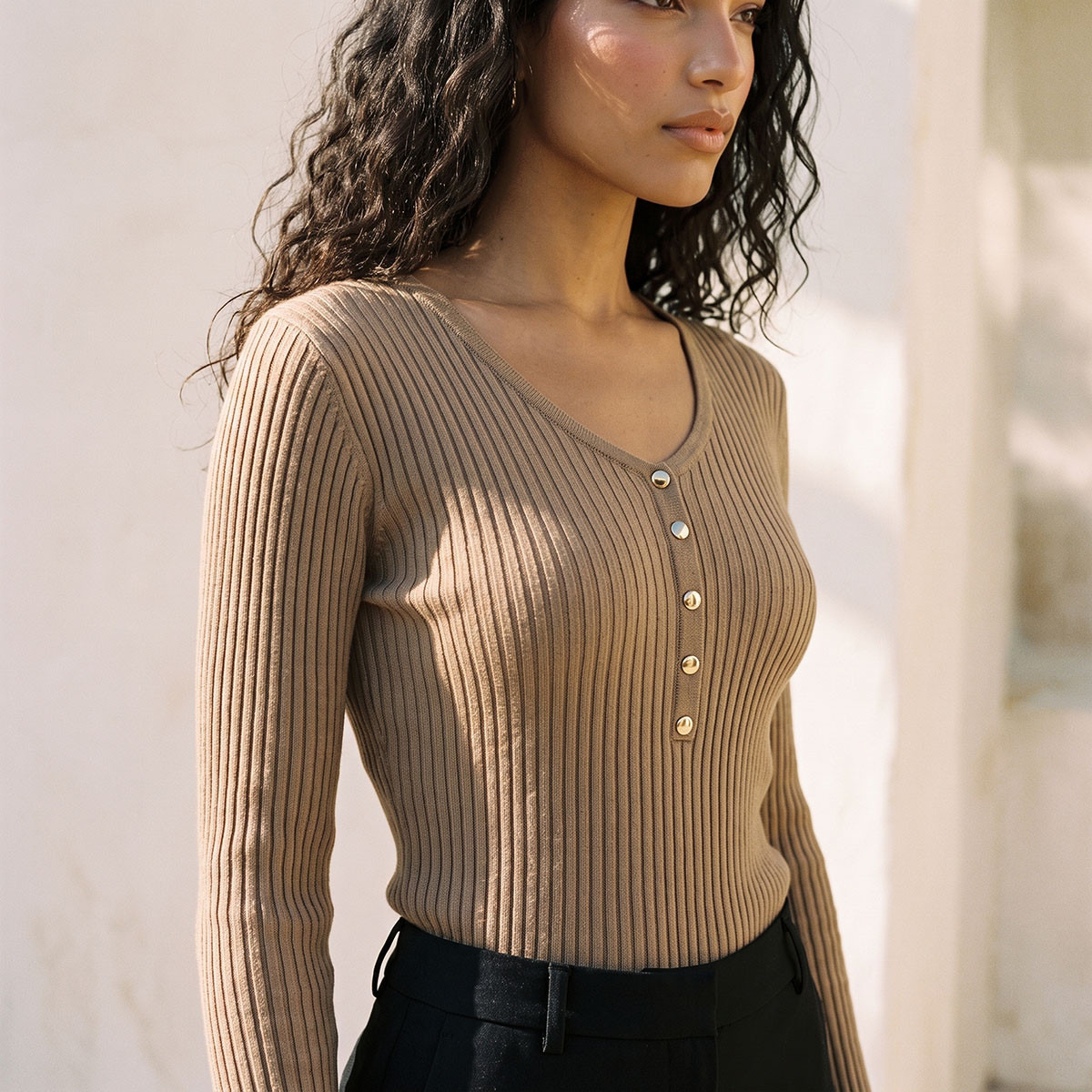 سويت شيرت مضلع بياقة على شكل حرف V من سبلاش بيزك-women-winterwear-cardigansandjumpers-jumpers-image-4