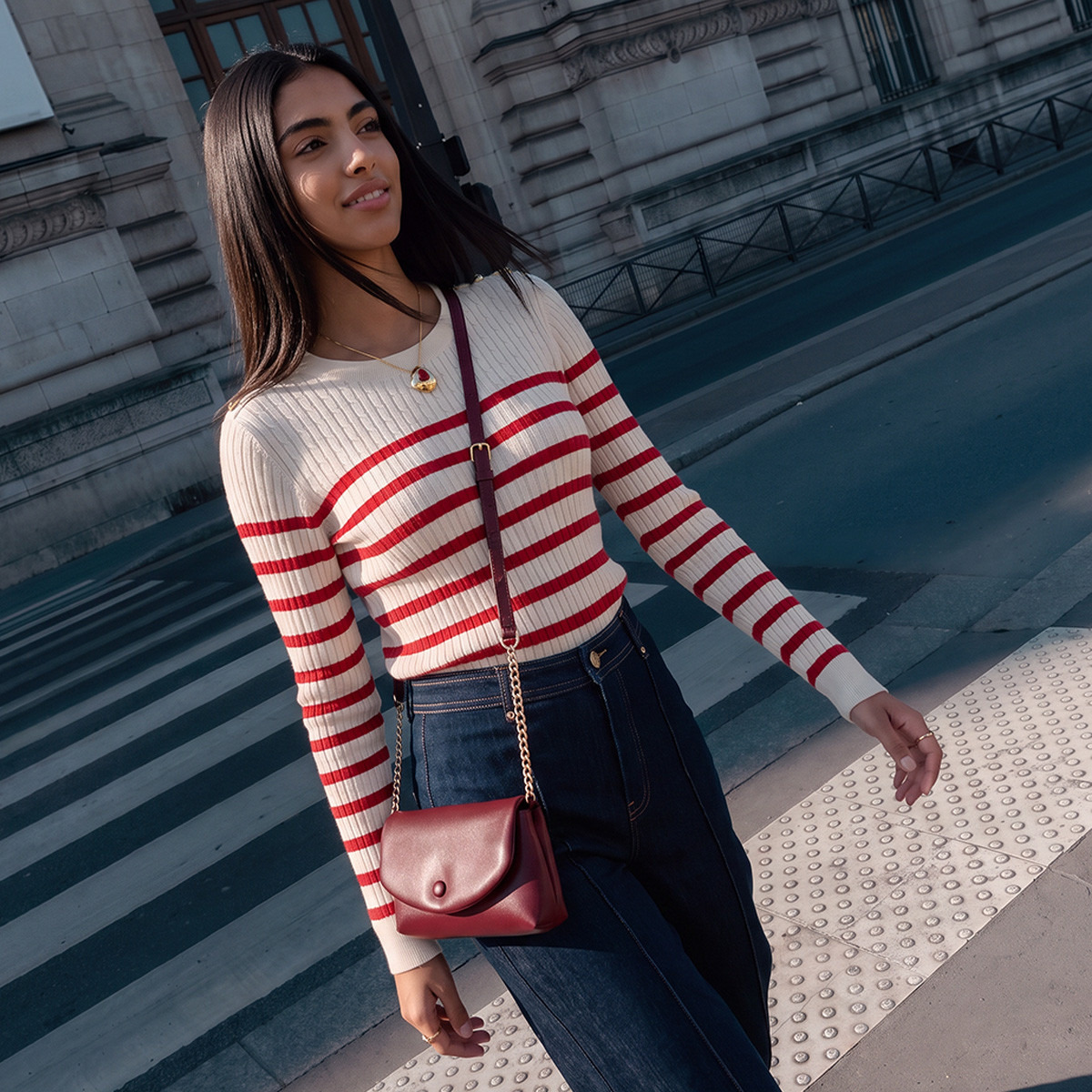 كنزة مقلمة بتفاصيل أزرار من سبلاش-women-winterwear-cardigansandjumpers-jumpers-image-1