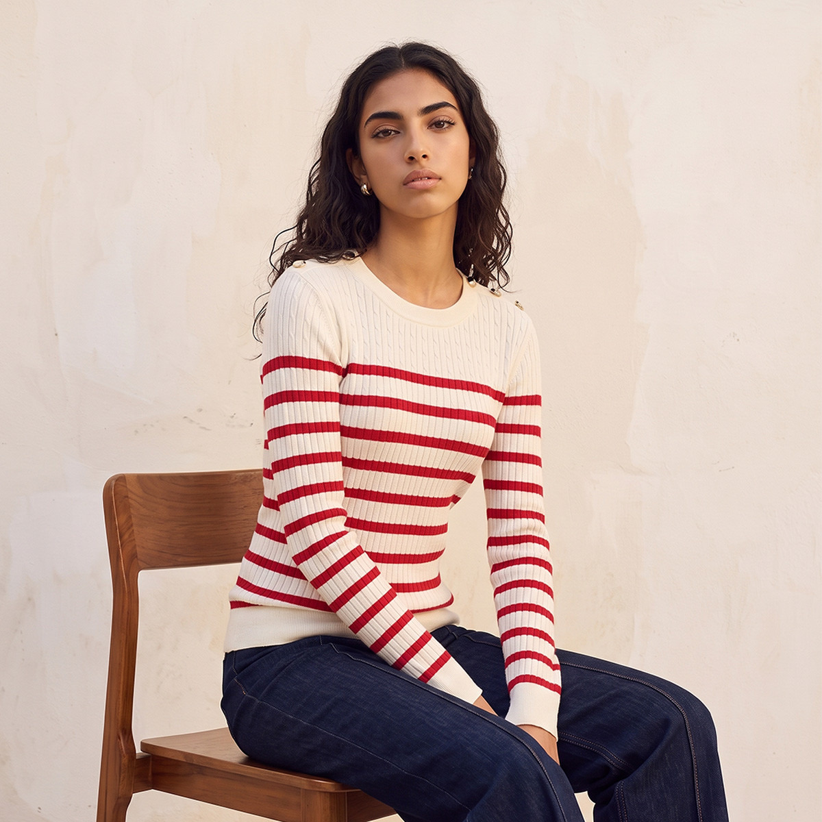 كنزة مقلمة بتفاصيل أزرار من سبلاش-women-winterwear-cardigansandjumpers-jumpers-image-2