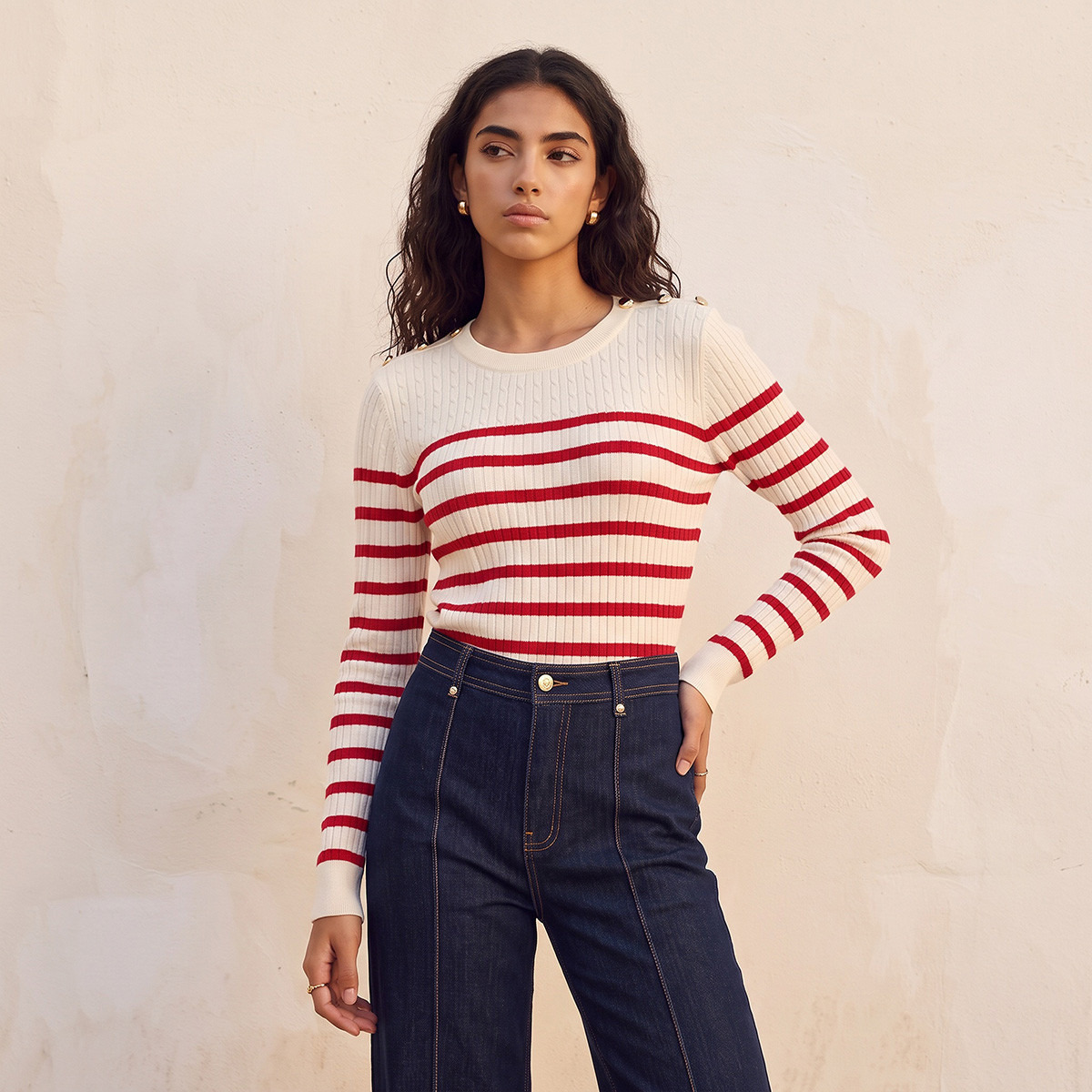 كنزة مقلمة بتفاصيل أزرار من سبلاش-women-winterwear-cardigansandjumpers-jumpers-image-4
