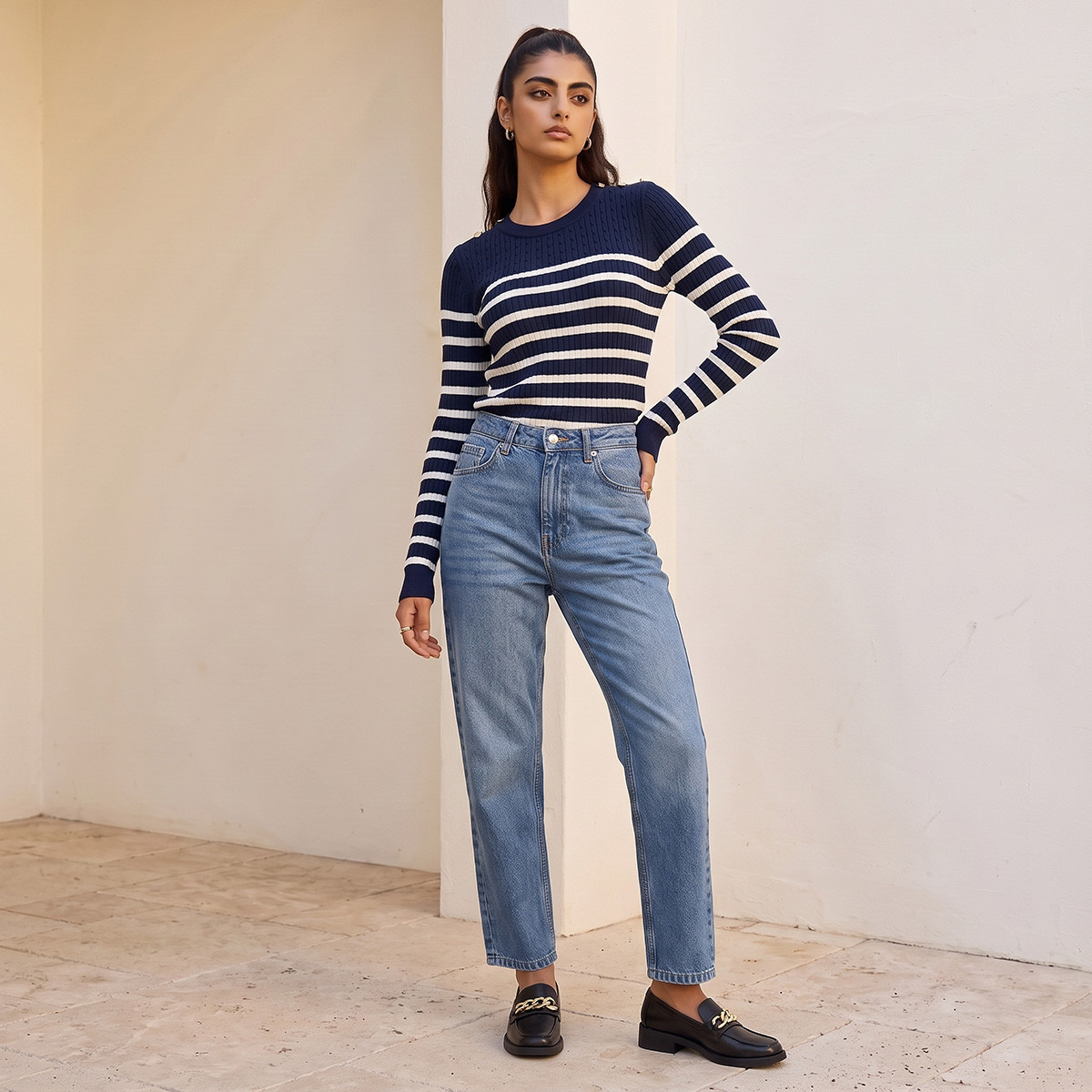 كنزة مقلمة بتفاصيل أزرار من سبلاش-women-winterwear-cardigansandjumpers-jumpers-image-3