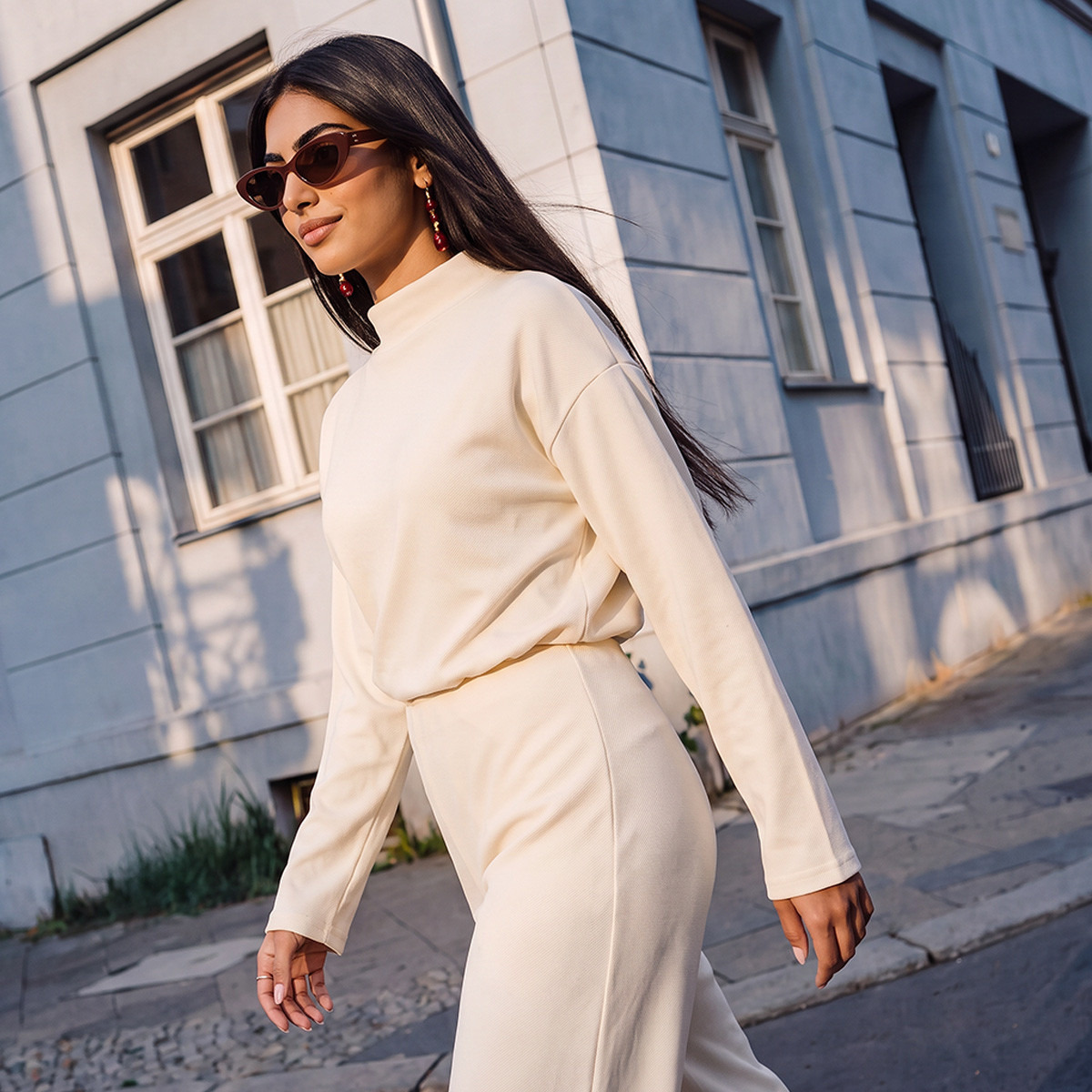 كنزة بياقة عالية من سبلاش بيسك-women-clothing-shirtsandblouses-blouses-image-1