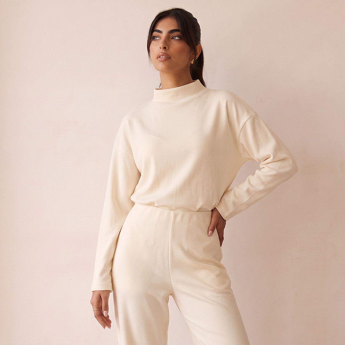 كنزة بياقة عالية من سبلاش بيسك-women-clothing-shirtsandblouses-blouses-image-2