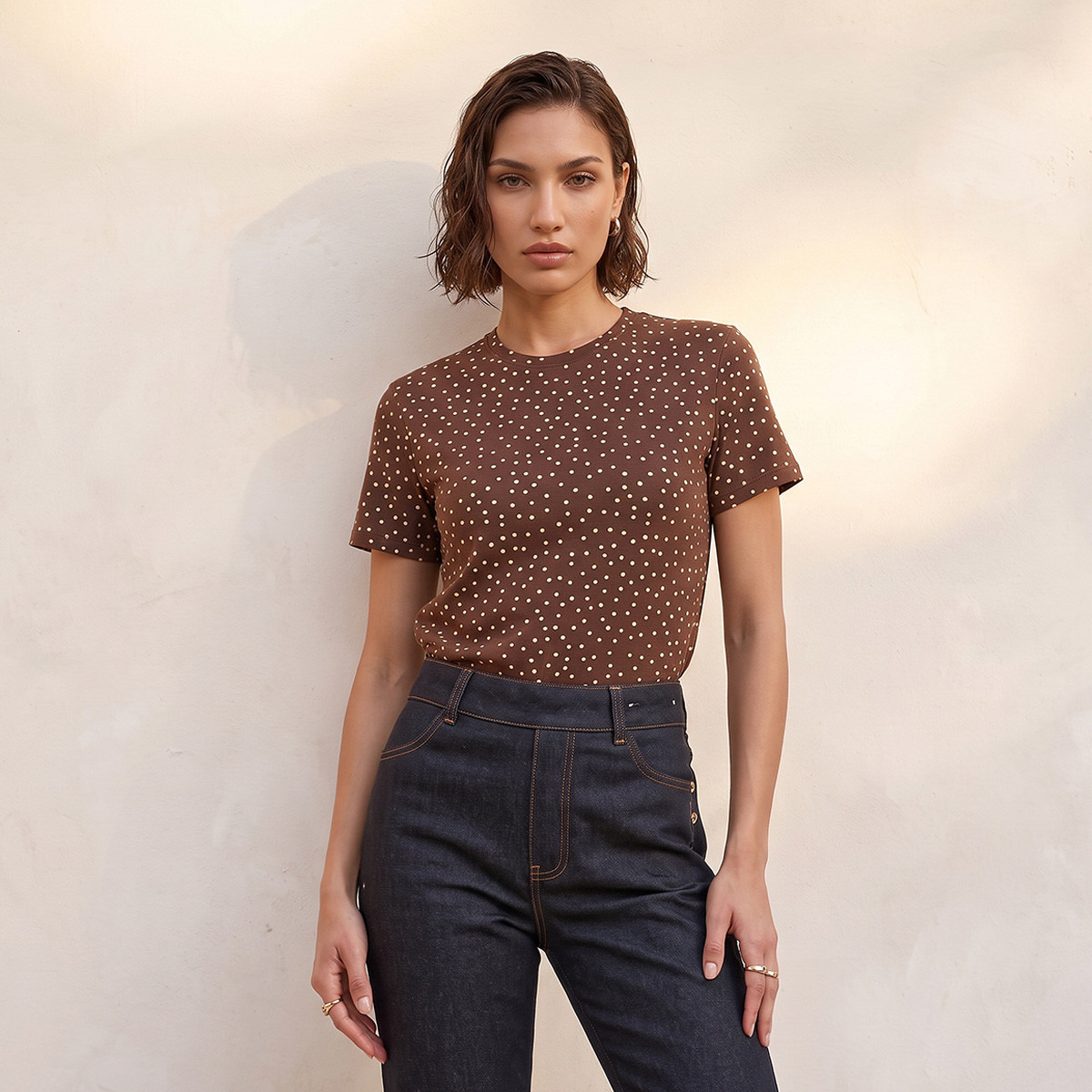تيشيرت بقصة ضيقة وطبعات من سبلاش-women-clothing-tshirts-image-1