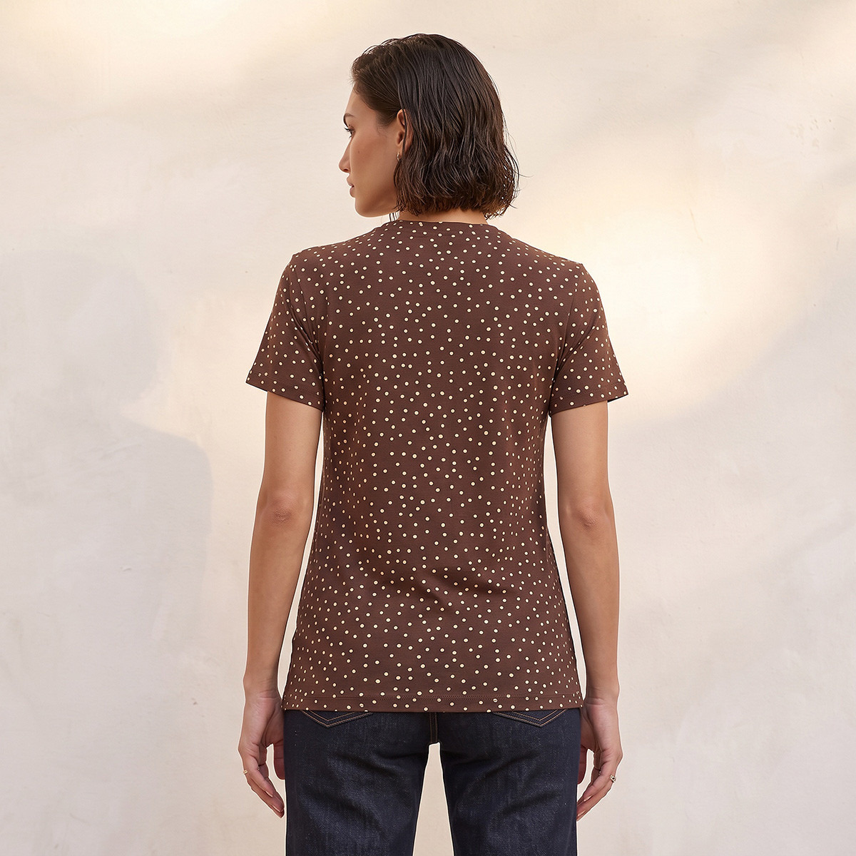 تيشيرت بقصة ضيقة وطبعات من سبلاش-women-clothing-tshirts-image-3