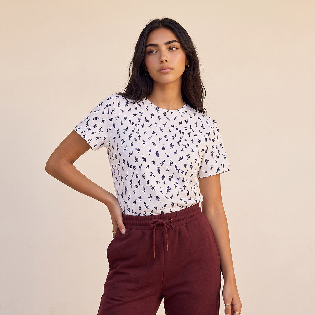 تيشيرت بطبعات من بيزيكس من سبلاش-women-clothing-tshirts-image-4