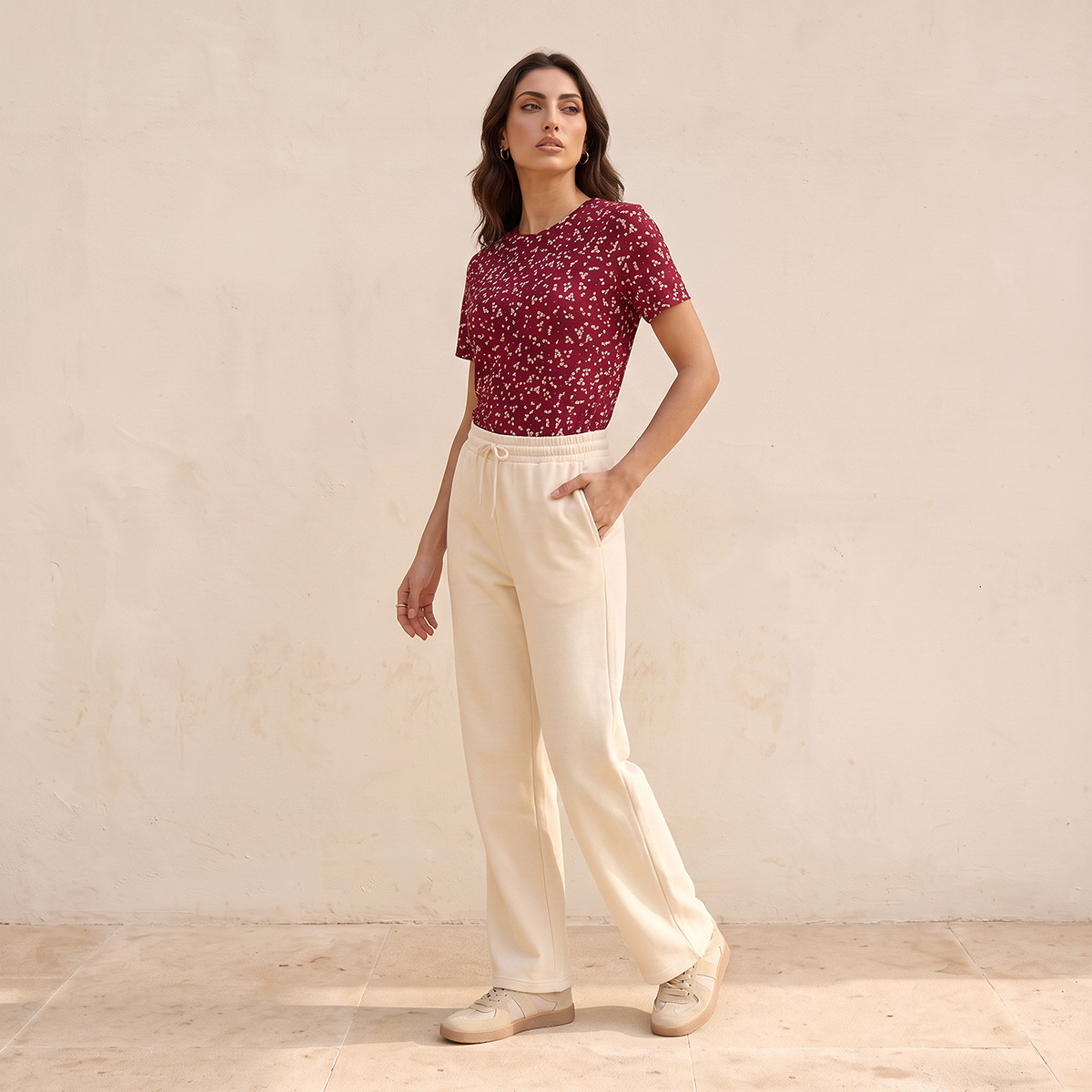 تيشيرت بطبعات من بيزيكس من سبلاش-women-clothing-tshirts-image-4