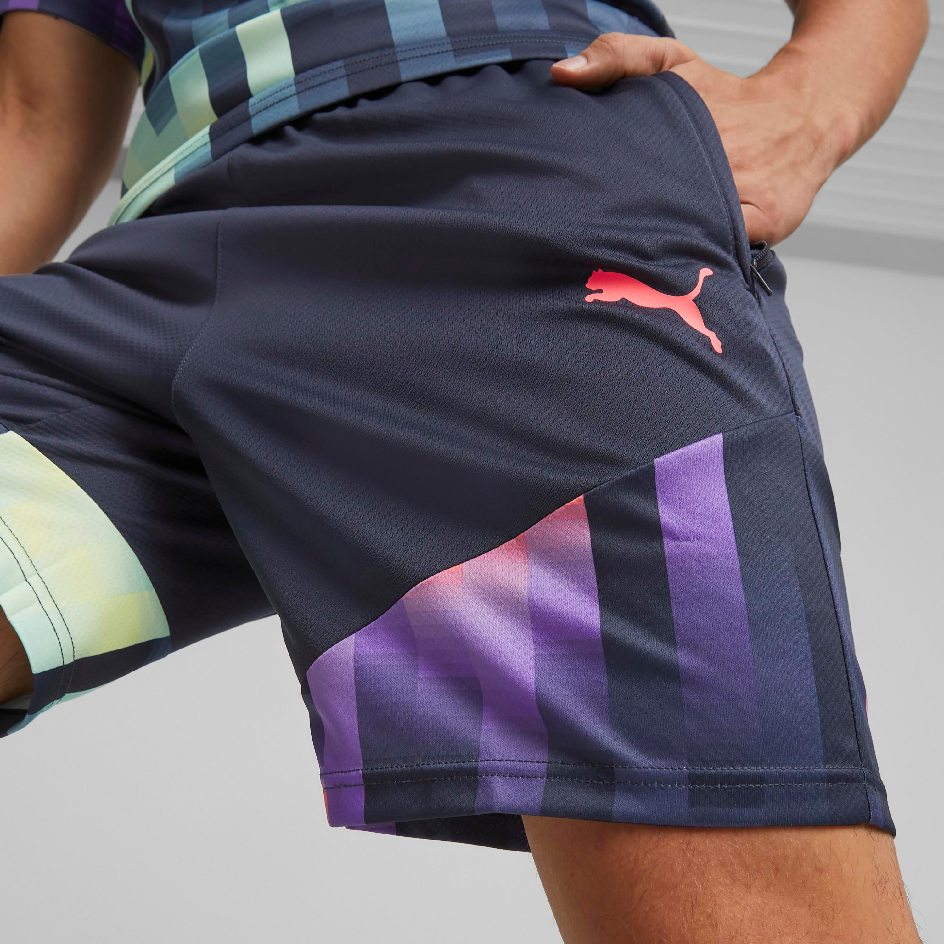 شورتس لكرة القدم من بوما نيمار JR 24/7 للرجال 60577209-sports-gear-football-clothing-bottoms-image-3