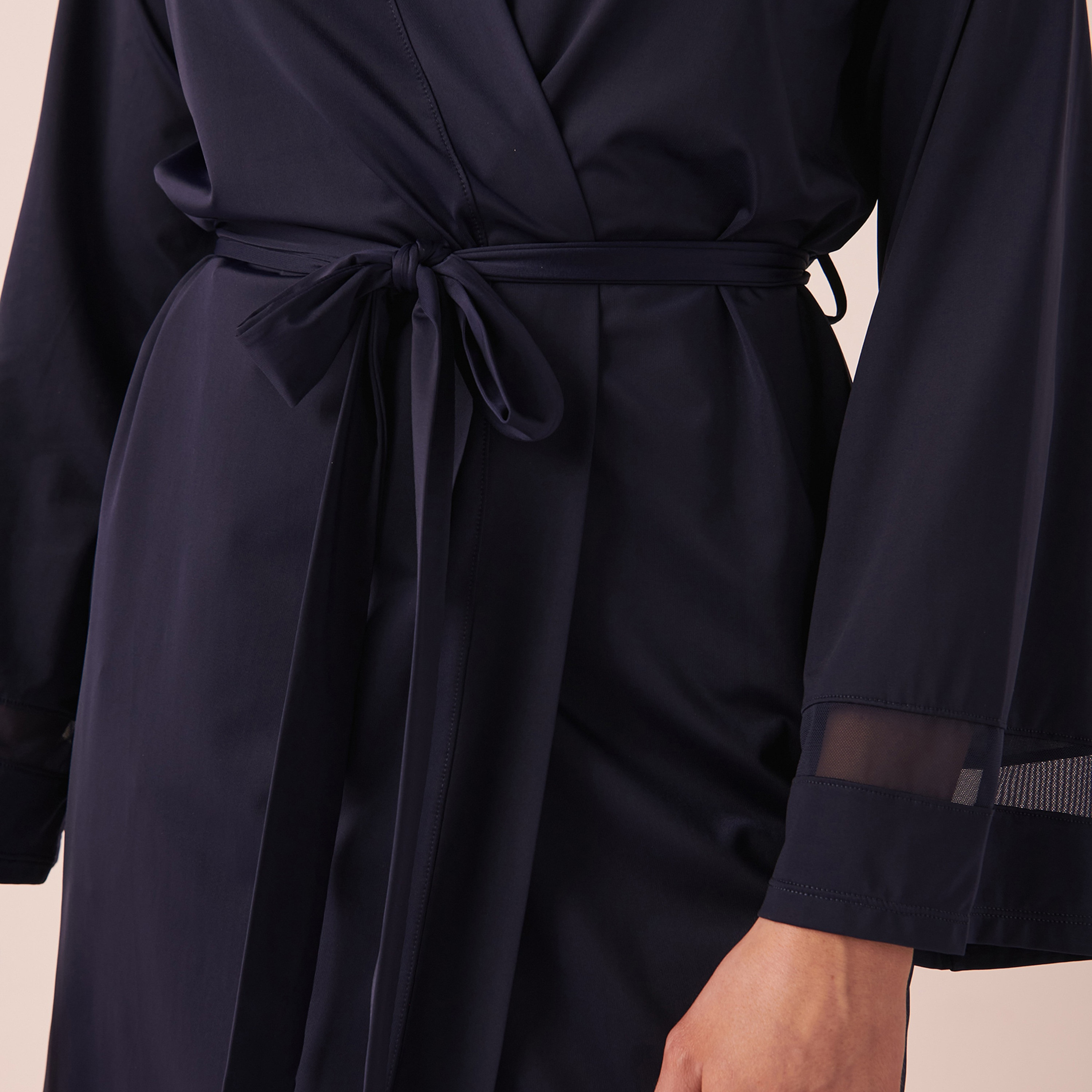 كيمونو برقبة شال عادي باللون الأزرق البحري من لا في إن روز-women-clothing-nightwear-robes-image-3