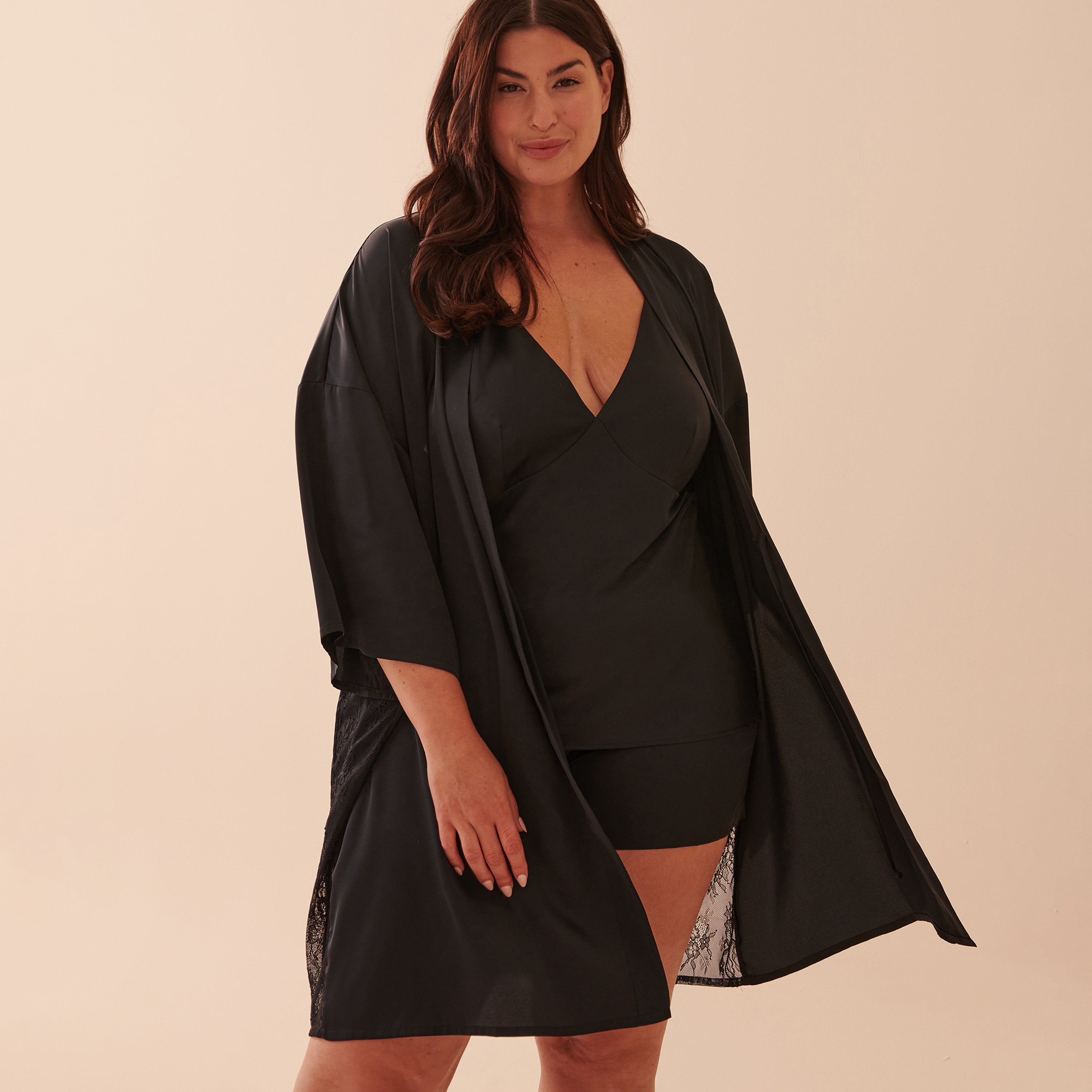 كيمونو نوم من الدانتيل من لا في إن روز-women-clothing-nightwear-robes-image-3